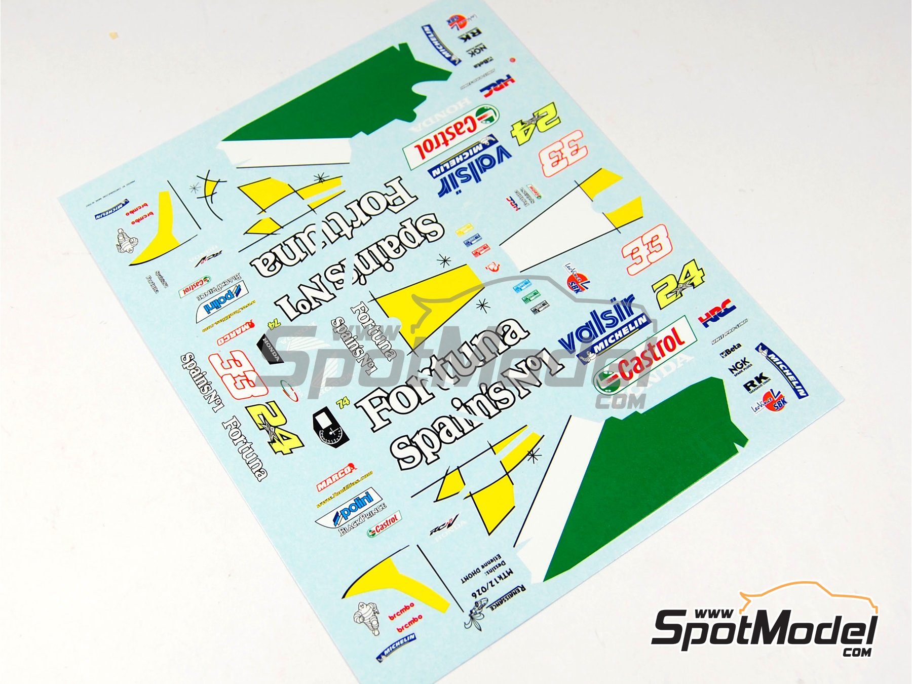 Image 6: Honda RC211V Equipo Gresini Racing patrocinado por Fortuna "Spain's number 1" - Campeonato del Mundo de Moto GP 2006 | Decoraci&oacute;n en escala&nbsp;1/12 fabricado por Renaissance Models (ref.&nbsp;MTK12-026, tambien MTK12/026)