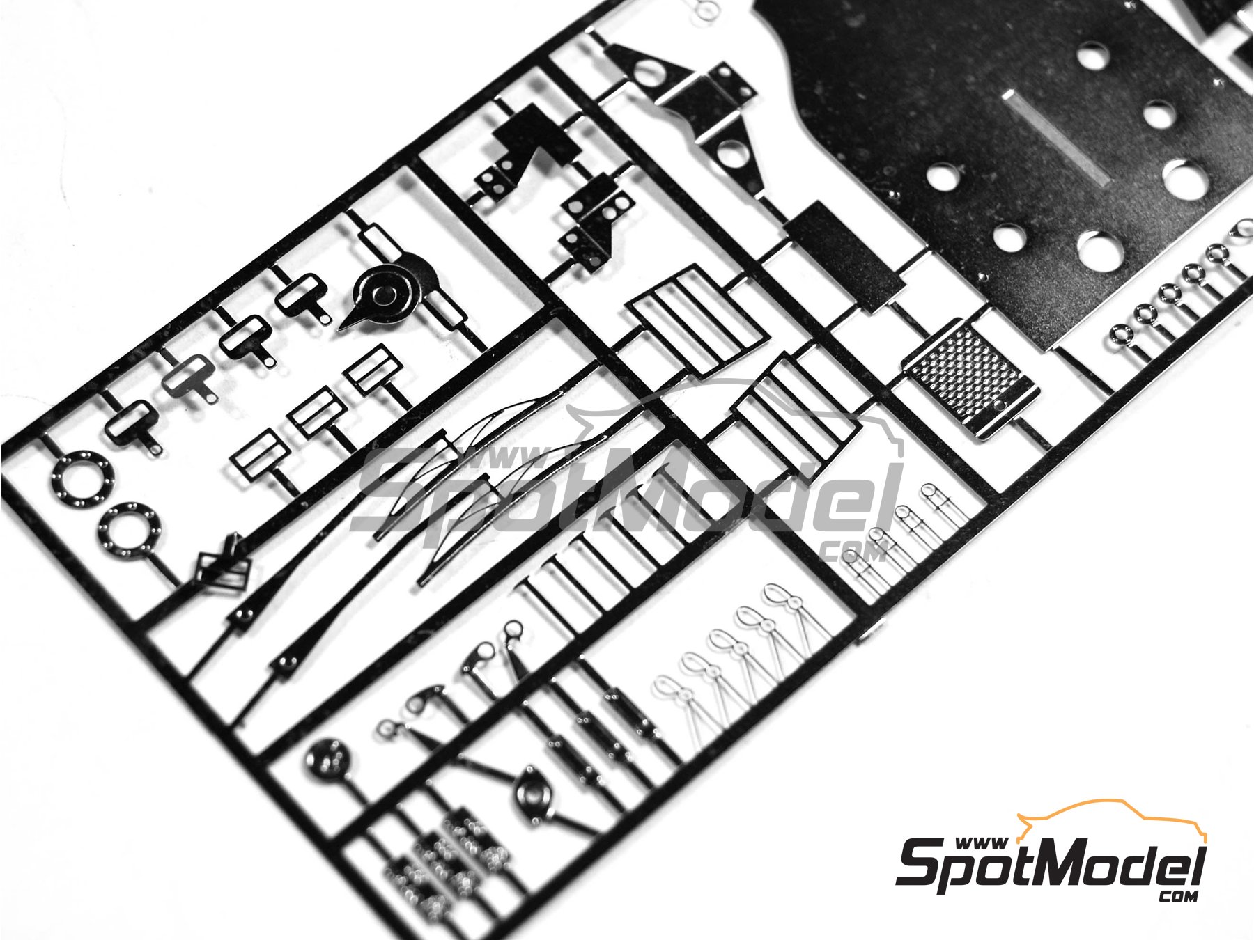 Image 10: Porsche 911 GT1 - Doors | Transkit in 1/24 scale manufactured by Renaissance Models (ref.&nbsp;TK24-003, also TK24/003)