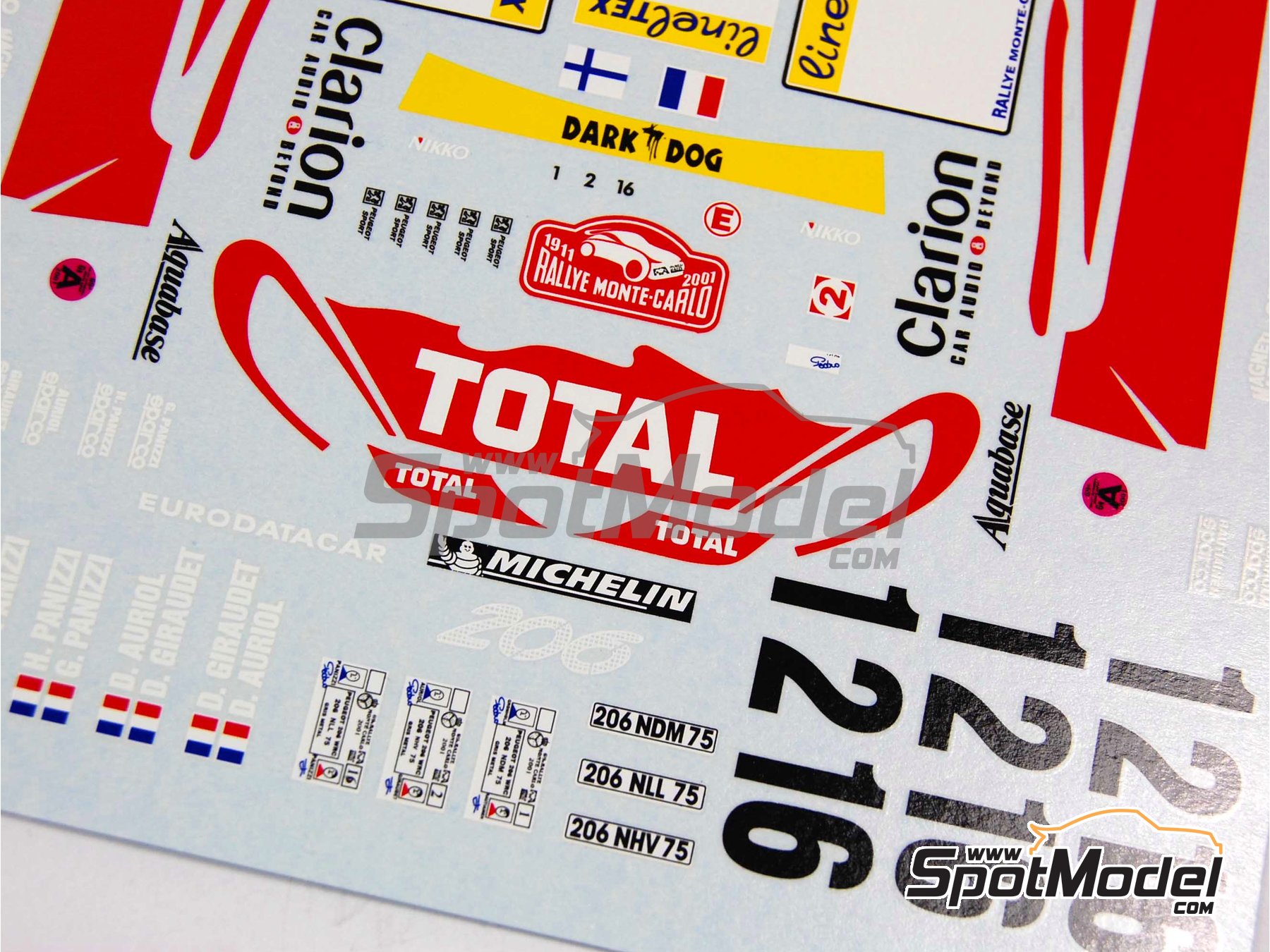 Image 10: Peugeot 206 WRC patrocinado por Clarion Total - Rally de Monte Carlo - Rallye Automobile de Monte-Carlo 2001 | Decoraci&oacute;n en escala&nbsp;1/24 fabricado por Renaissance Models (ref.&nbsp;TK24-077, tambien TK24/077)