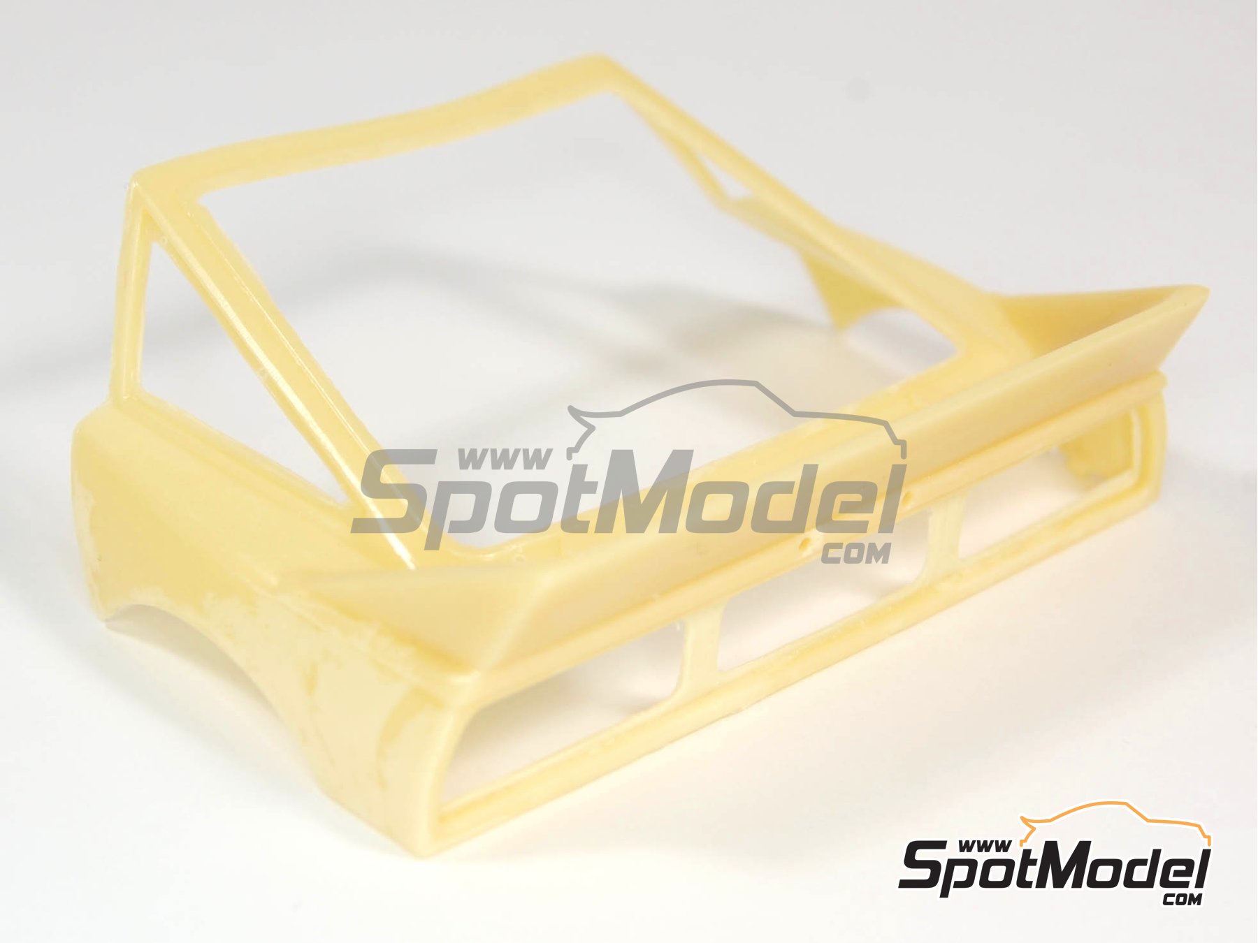 Image 3: Lancia 037 Rally capot | Transkit en escala 1/24 fabricado por Renaissance Models (ref. TK24-093, tambien TK24/093)