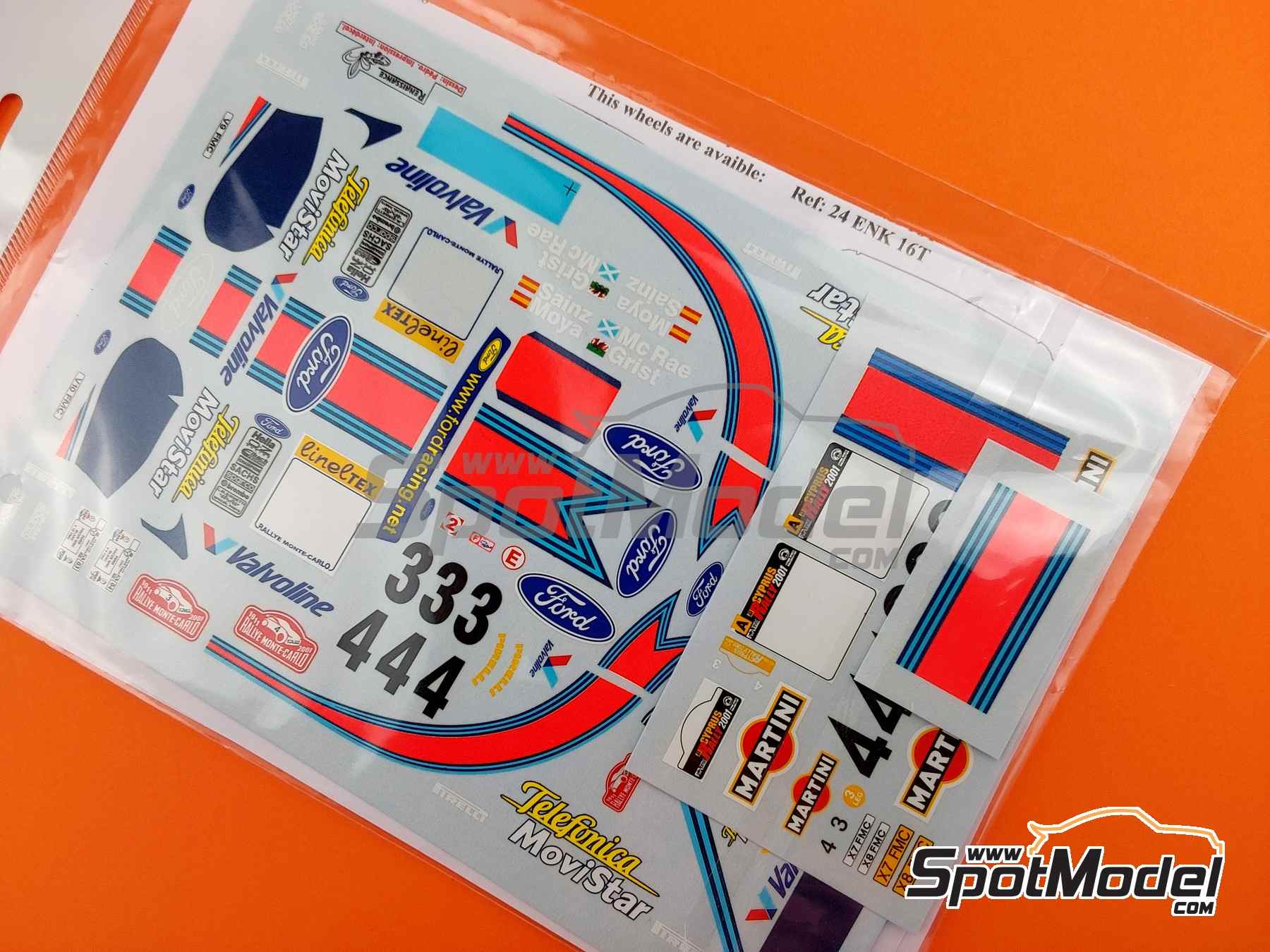 Image 3: Ford Focus WRC Martini patrocinado por Telef&oacute;nica Movistar, Martini - Rally de Chipre 2001 | Decoraci&oacute;n en escala&nbsp;1/24 fabricado por Renaissance Models (ref.&nbsp;TK24-097, tambien TK24/097)