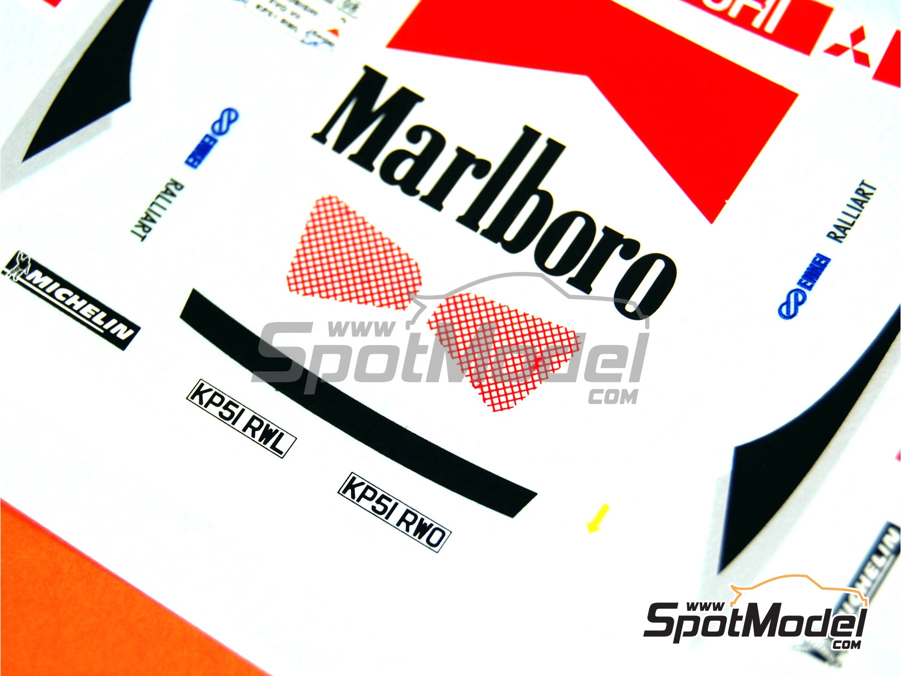 Image 9: Mitsubishi Lancer Evo VII patrocinado por Marlboro Ralli Art - Rally de Monte Carlo - Rallye Automobile de Monte-Carlo 2002 | Decoraci&oacute;n en escala&nbsp;1/24 fabricado por Renaissance Models (ref.&nbsp;TK24-130, tambien TK24/130)