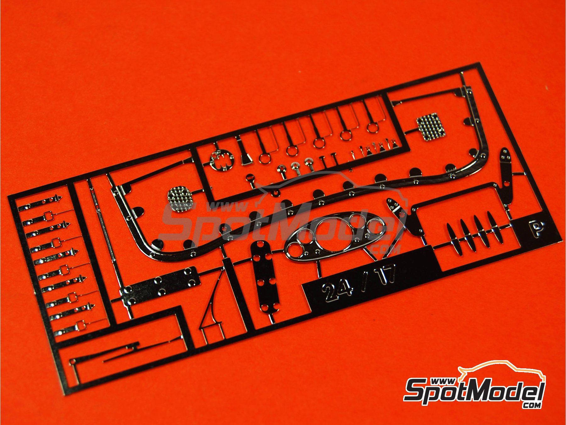 Image 1: Ferrari 250 Testa Rossa TR57 right hand handle | Detail up set in 1/24 scale manufactured by Renaissance Models (ref.&nbsp;TK24-268D, also TK24/268D)