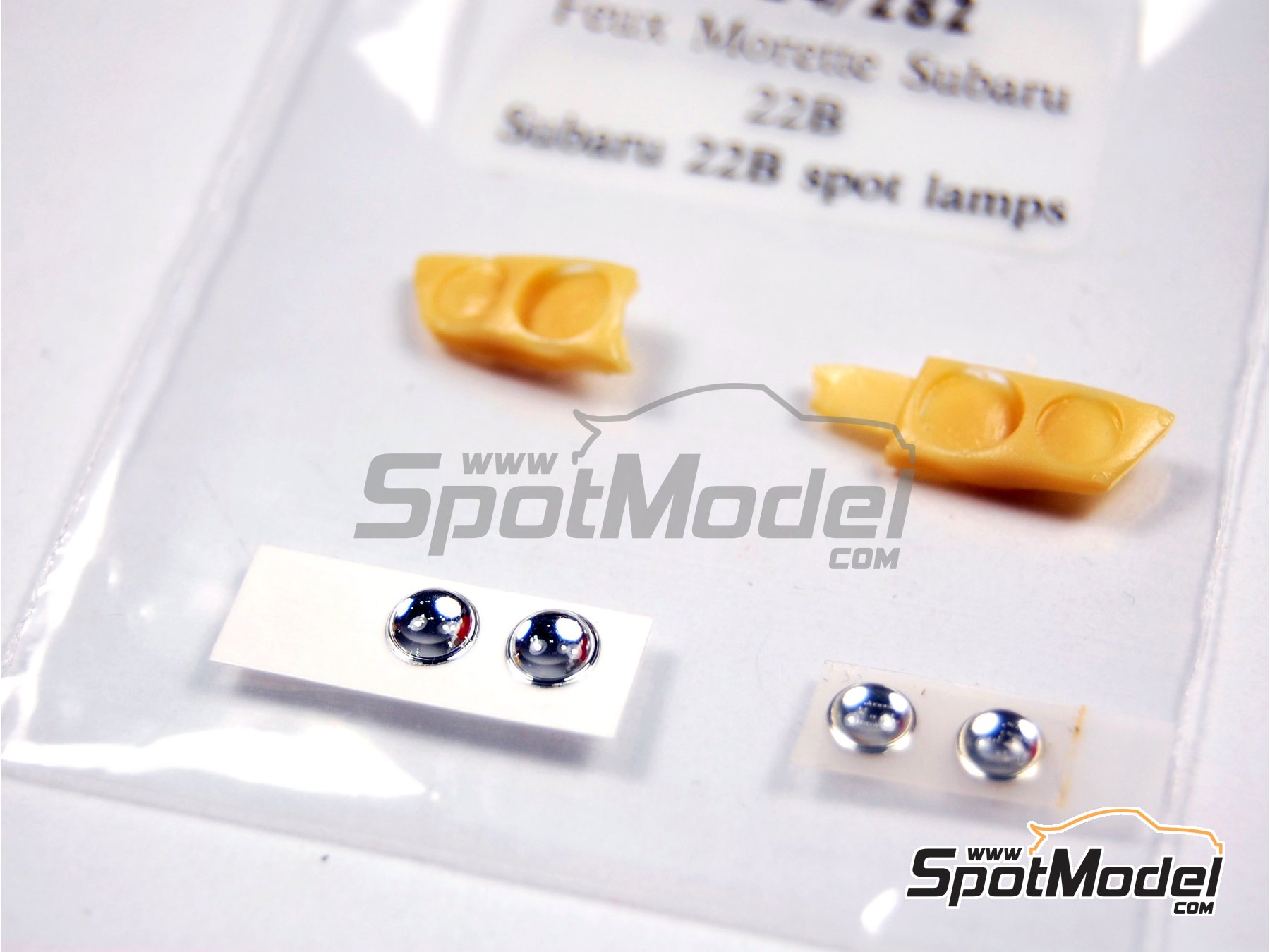 Image 2: Subaru Impreza WRC - Double Light Headlamps | Auxiliary headlamp in 1/24 scale manufactured by Renaissance Models (ref.&nbsp;TK24-282, also TK24/282)