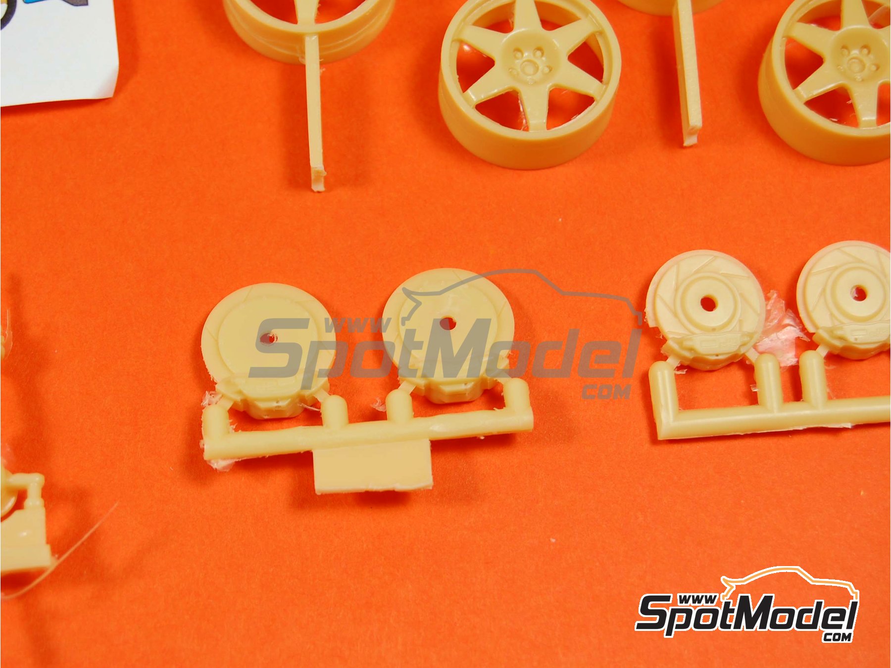 Image 6: Subaru Impreza Grupo A conversión asfalto | Set de conversión a asfalto en escala 1/24 fabricado por Renaissance Models (ref. TK24-284, tambien TK24/284)