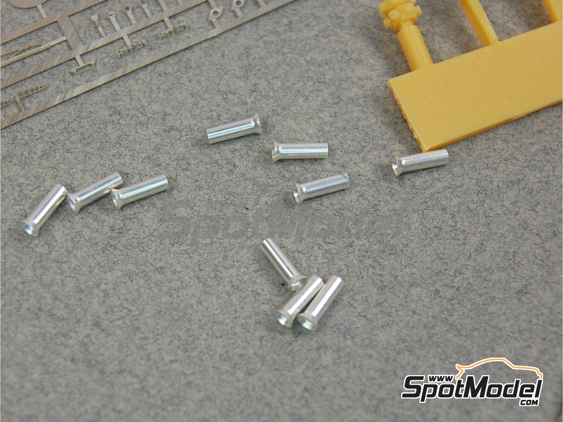 Image 4: Ferrari 512S | Detail up set in 1/24 scale manufactured by Renaissance Models (ref.&nbsp;TK24-304, also TK24/304)