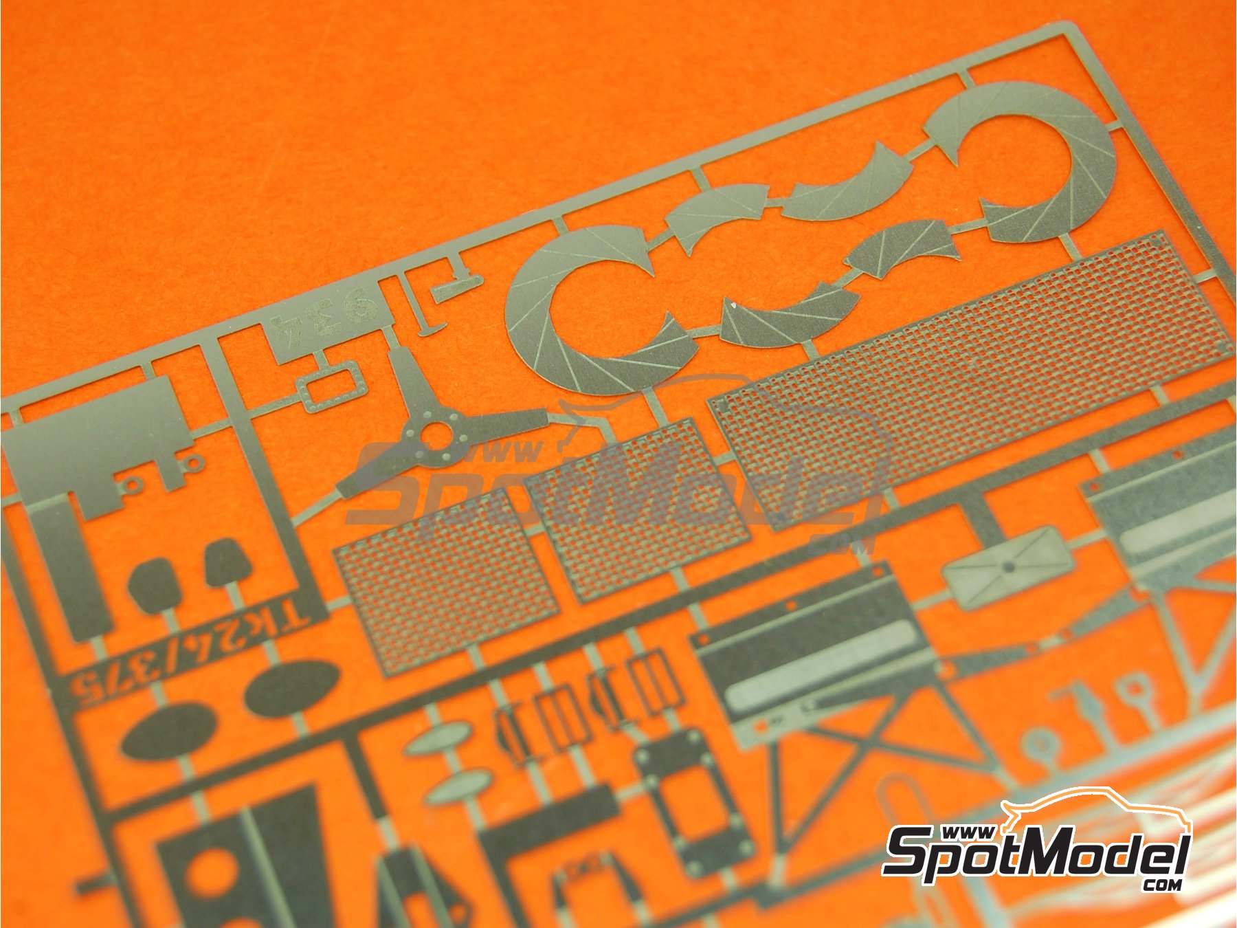 Image 3: Porsche 934 Turbo RSR Group 4 | Detail up set in 1/24 scale manufactured by Renaissance Models (ref.&nbsp;TK24-375, also TK24/375)