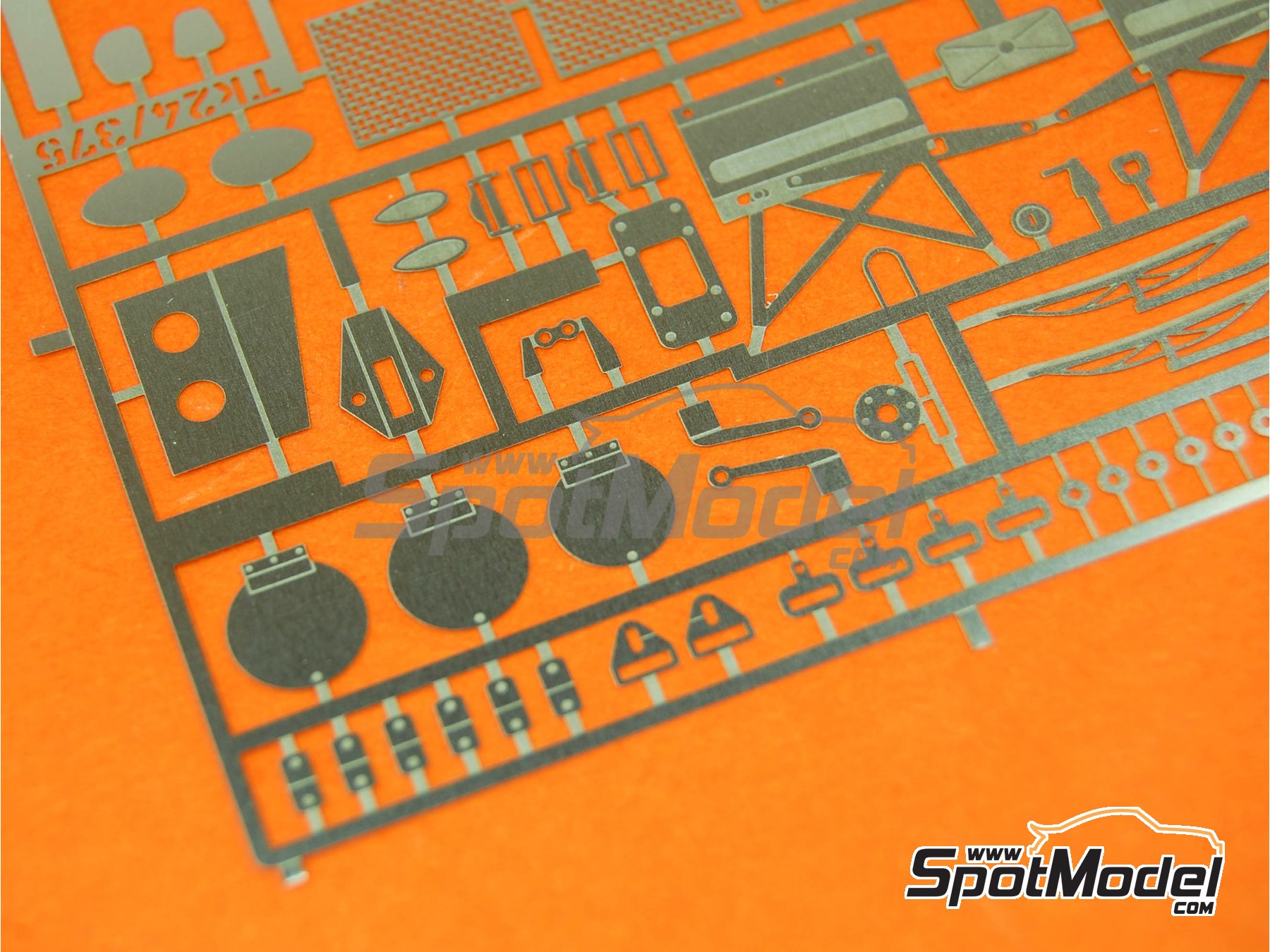 Image 4: Porsche 934 Turbo RSR Group 4 | Detail up set in 1/24 scale manufactured by Renaissance Models (ref.&nbsp;TK24-375, also TK24/375)