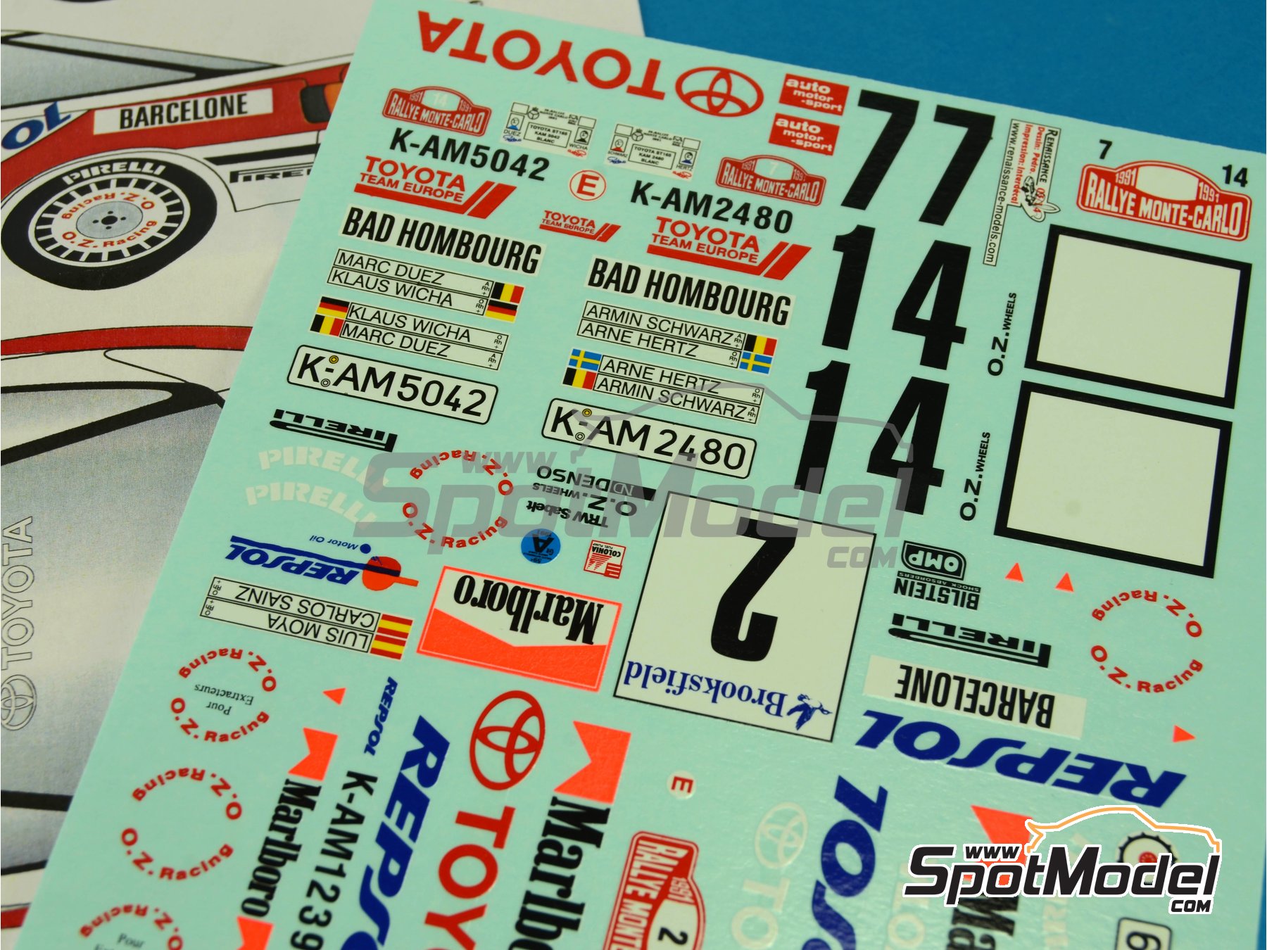 Image 2: Toyota Celica GT Four ST165 Group A patrocinado por Marlboro - Rally de Monte Carlo - Rallye Automobile de Monte-Carlo 1991 | Decoraci&oacute;n en escala&nbsp;1/24 fabricado por Renaissance Models (ref.&nbsp;TK24-396, tambien TK24/396)