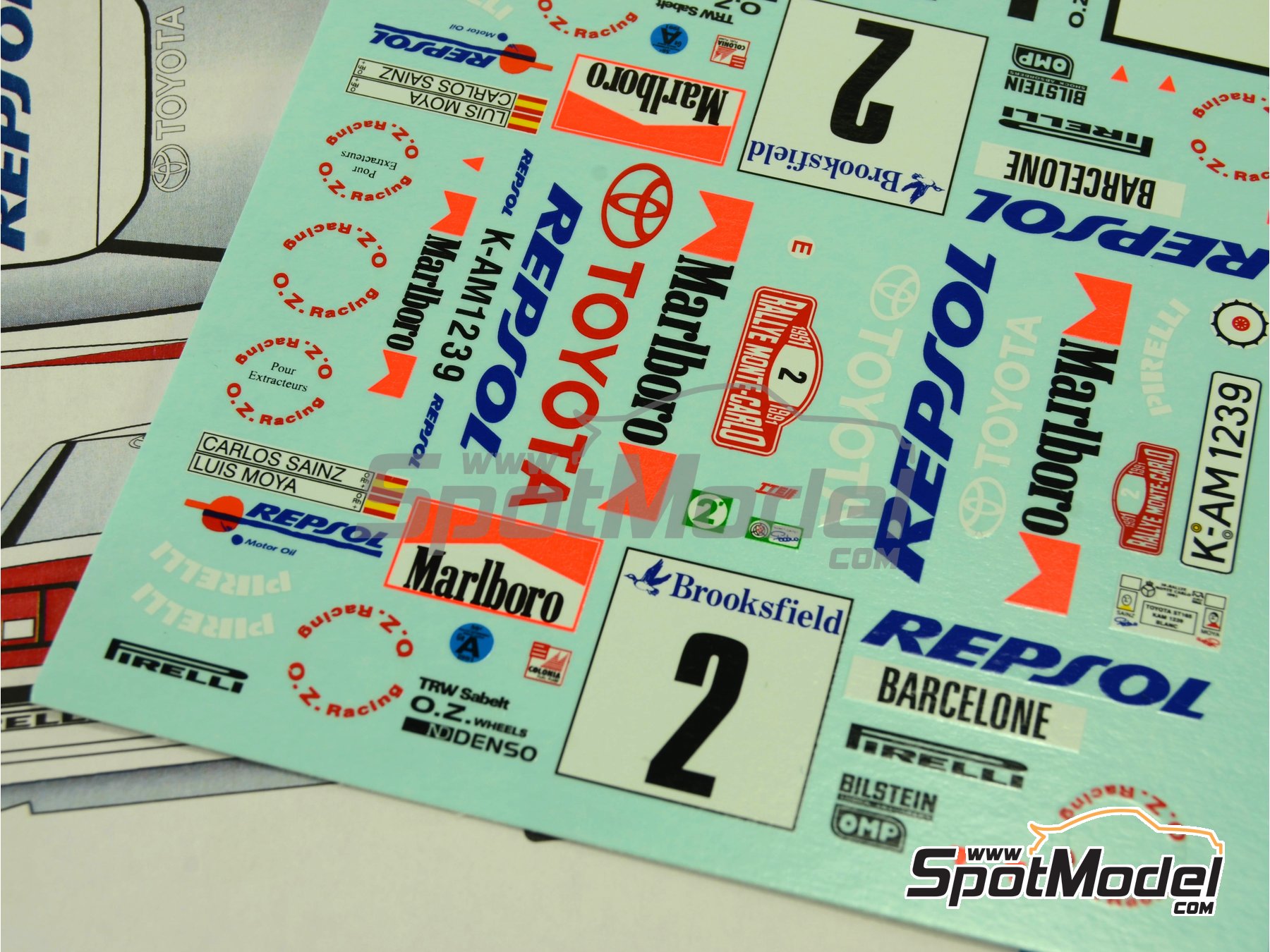 Image 3: Toyota Celica GT Four ST165 Group A patrocinado por Marlboro - Rally de Monte Carlo - Rallye Automobile de Monte-Carlo 1991 | Decoraci&oacute;n en escala&nbsp;1/24 fabricado por Renaissance Models (ref.&nbsp;TK24-396, tambien TK24/396)