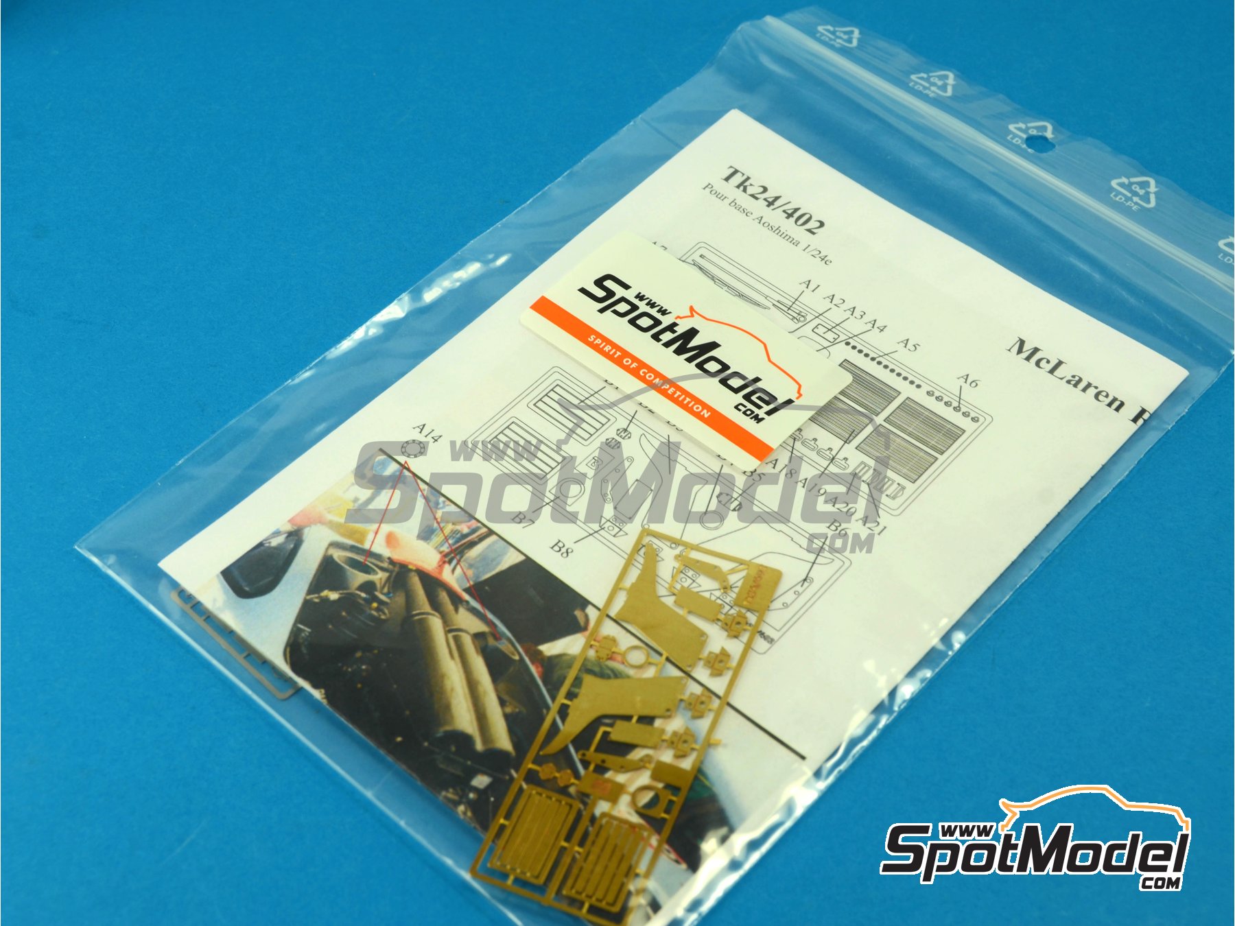 Image 1: McLaren F1 GTR Long Tail -  1997 y 1998 | Set de mejora y detallado en escala 1/24 fabricado por Renaissance Models (ref. TK24-402, tambien TK24/402)