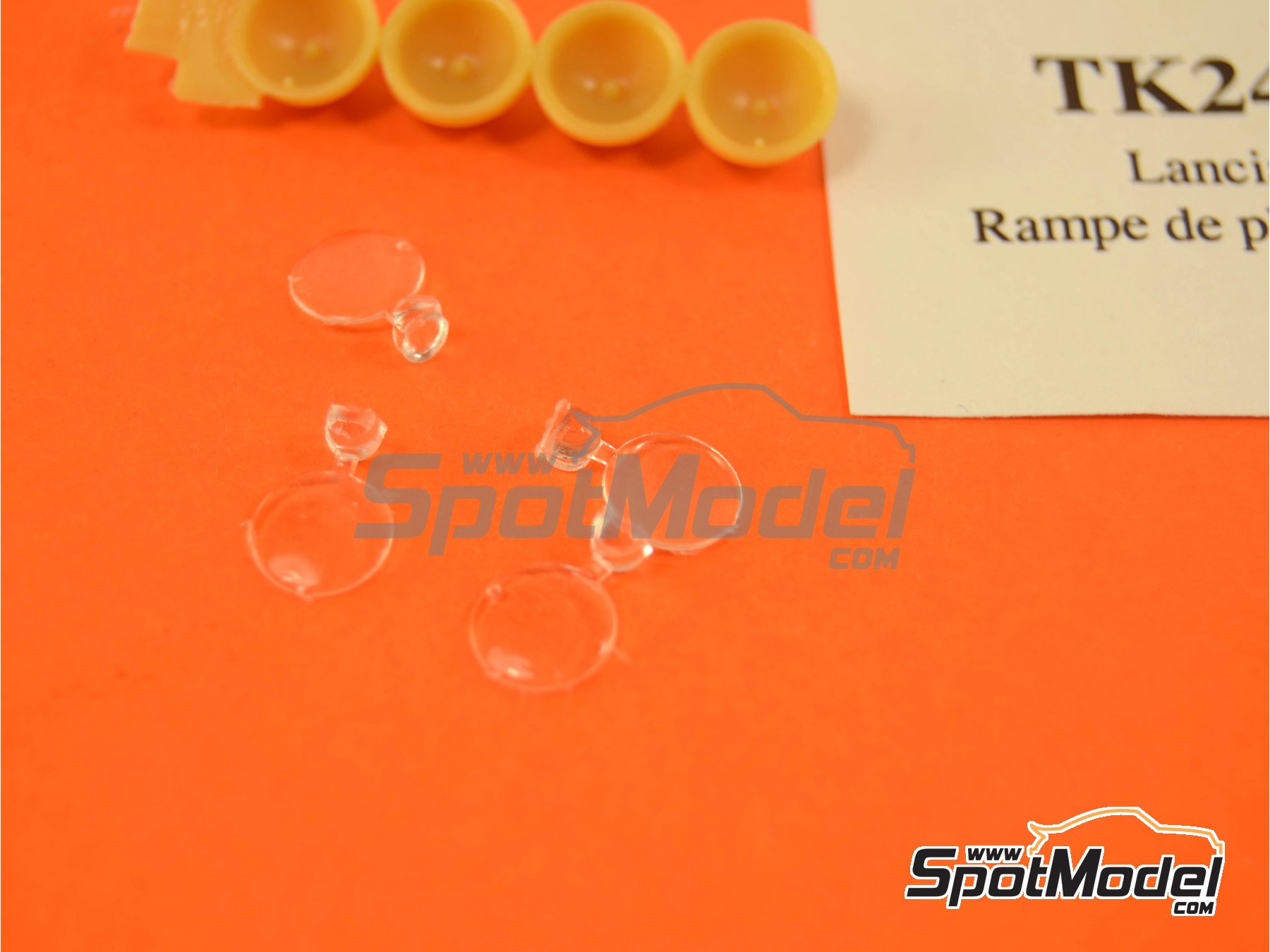 Image 5: Lancia Super Delta Deltona HF | Rampa de luces en escala 1/24 fabricado por Renaissance Models (ref. TK24-420, tambien TK24/420)