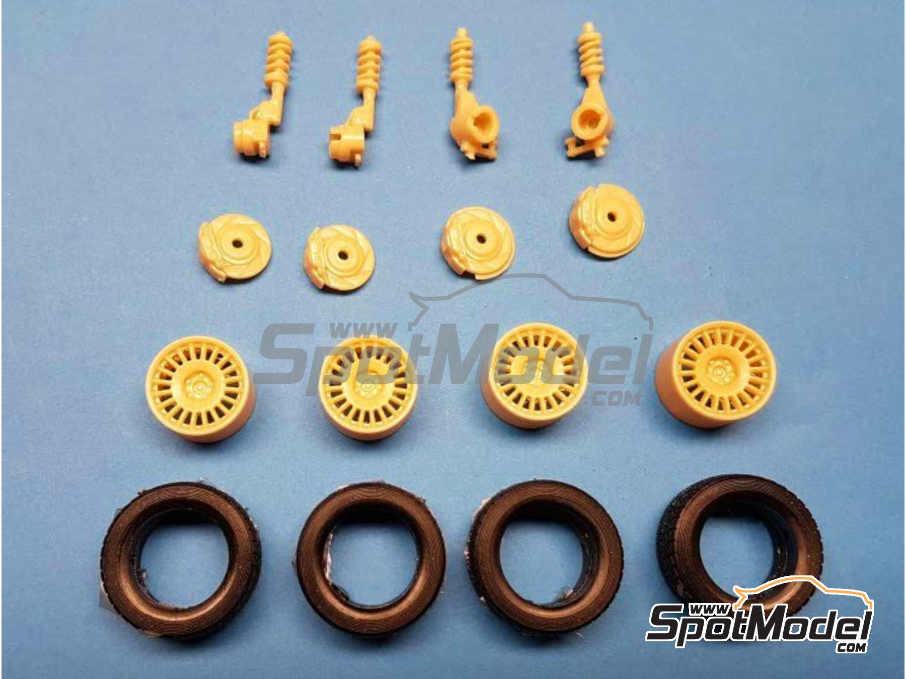 Image 1: OZ -  1998 and 1999 | Gravel set-up in 1/24 scale manufactured by Renaissance Models (ref.&nbsp;TK24-455)