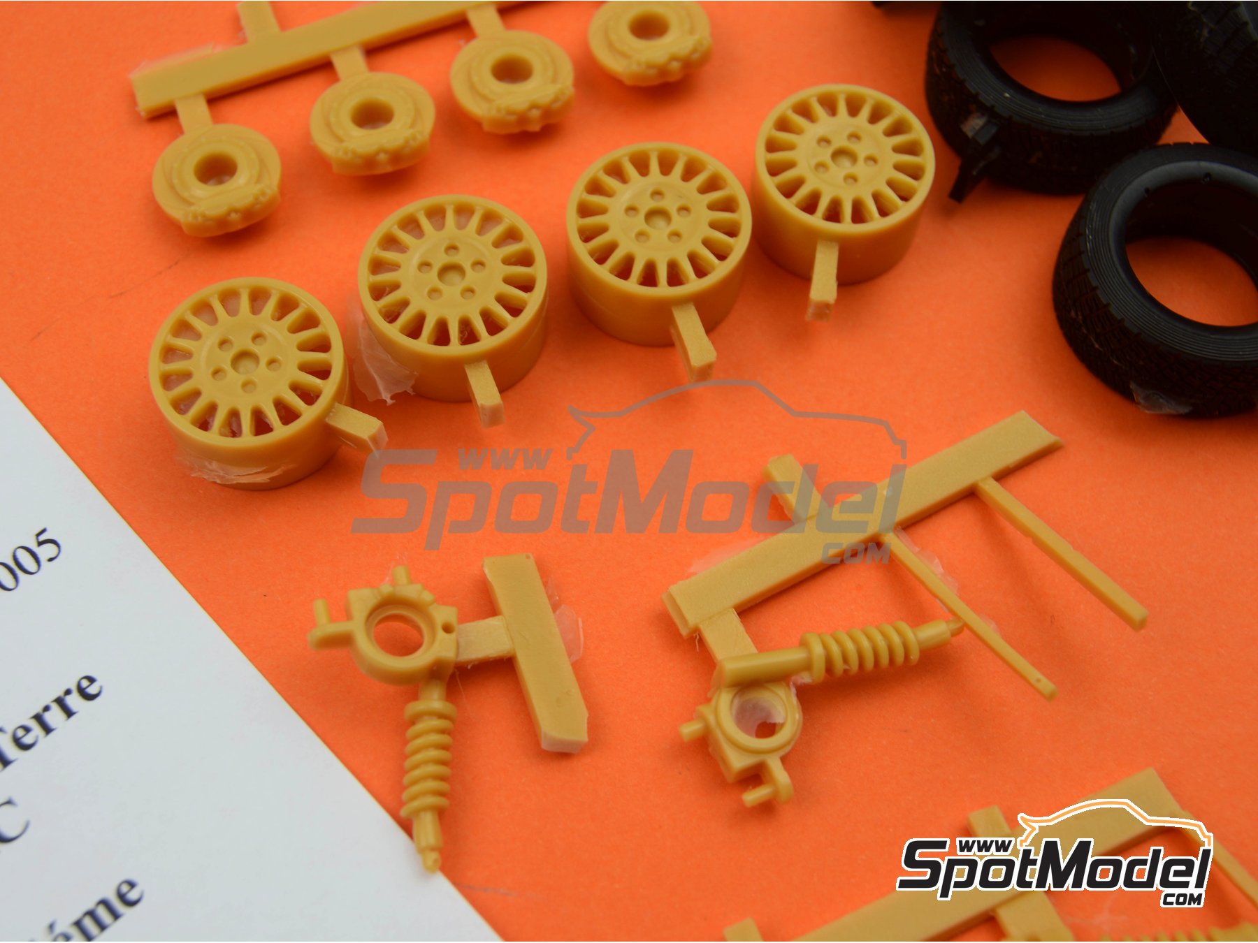 Image 5: Volkswagen Polo WRC - configuraci&oacute;n de grava | Set de conversi&oacute;n a tierra en escala&nbsp;1/24 fabricado por Renaissance Models (ref.&nbsp;TK24-456, tambien TK24/456)