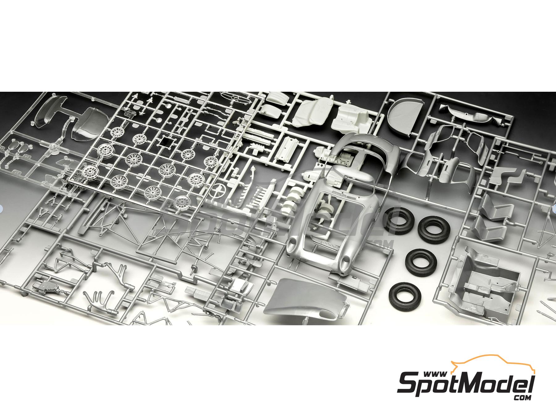 Image 8: Mercedes-Benz 300 SLR Uhlenhaut Coupe -  1955 - 6 x 10ml + 1 x 25gr | Car scale model kit in 1/24 scale manufactured by Revell (ref.&nbsp;REV05633, also 4009803056333 and 05633)