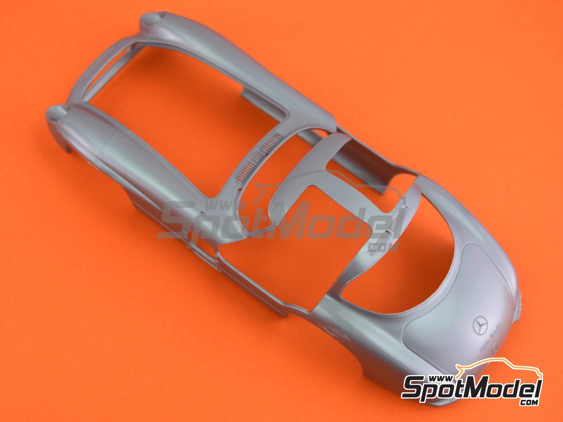 Image 13: Mercedes-Benz 300 SLR Uhlenhaut Coupe -  1955 - 6 x 10ml + 1 x 25gr | Car scale model kit in 1/24 scale manufactured by Revell (ref.&nbsp;REV05633, also 4009803056333 and 05633)