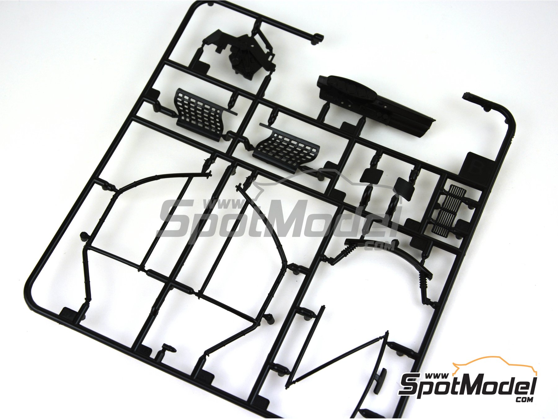 Image 2: Porsche 934 Turbo RSR Group 4 Max Moritz Team sponsored by J&auml;germeister - European GT Championship, N&uuml;rburgring 300 Kilometres 1976 | Car scale model kit in 1/24 scale manufactured by Revell (ref.&nbsp;REV07031, also 4009803070315 and 07031)