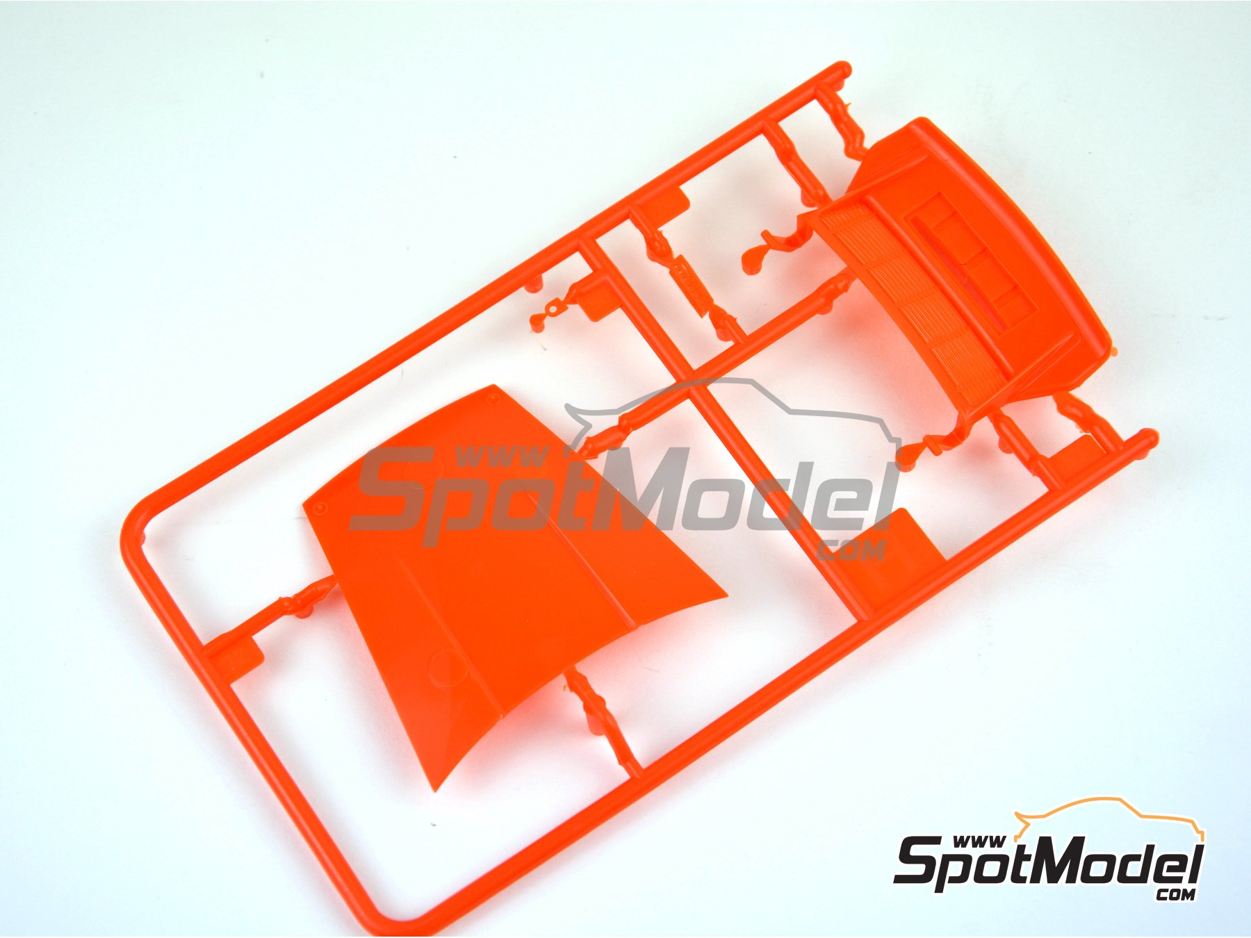 Image 9: Porsche 934 Turbo RSR Group 4 Max Moritz Team sponsored by J&auml;germeister - European GT Championship, N&uuml;rburgring 300 Kilometres 1976 | Car scale model kit in 1/24 scale manufactured by Revell (ref.&nbsp;REV07031, also 4009803070315 and 07031)