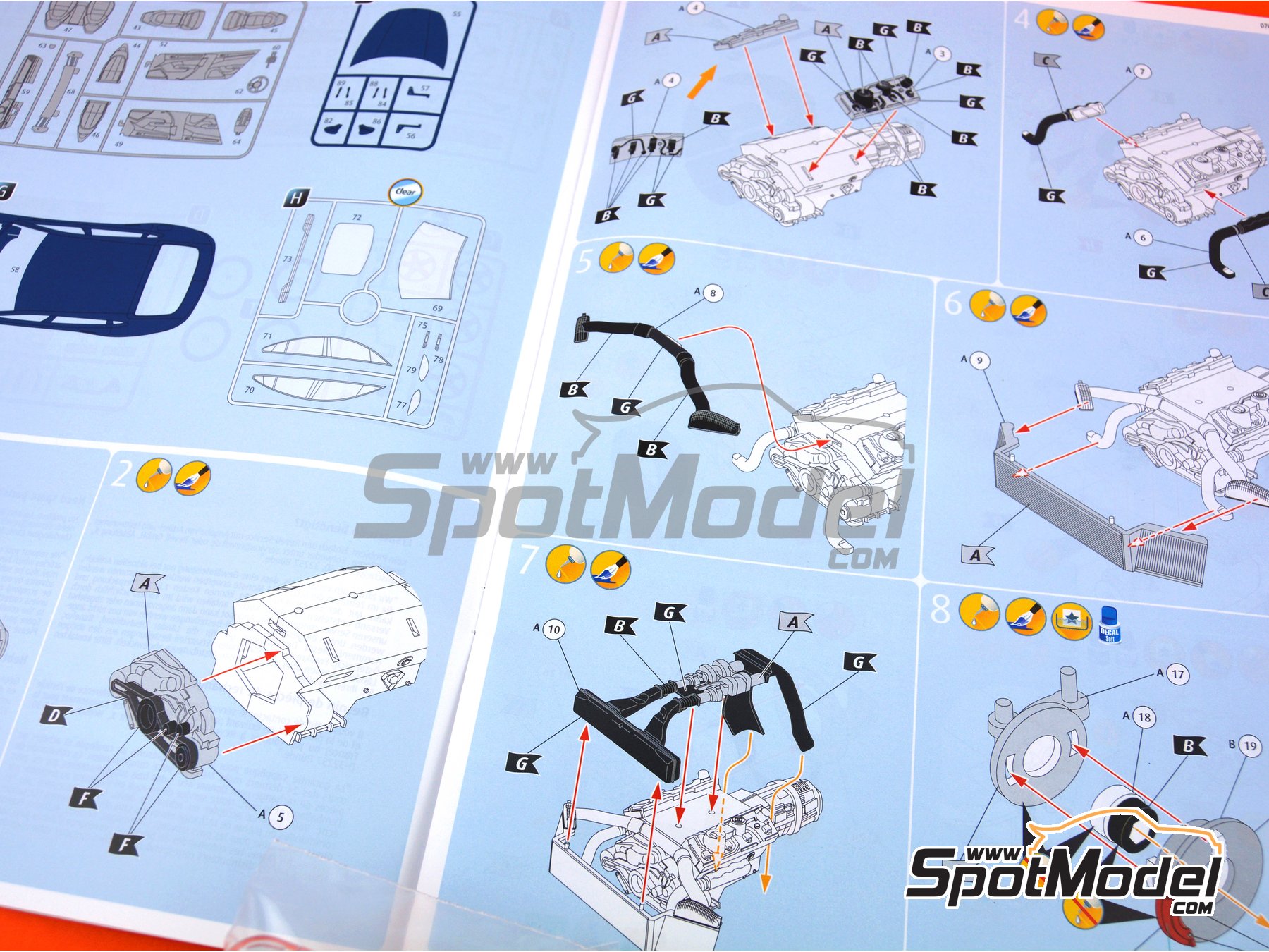 Image 12: Porsche Panamera Turbo | Model car kit in 1/24 scale manufactured by Revell (ref.&nbsp;REV07034, also 07034)