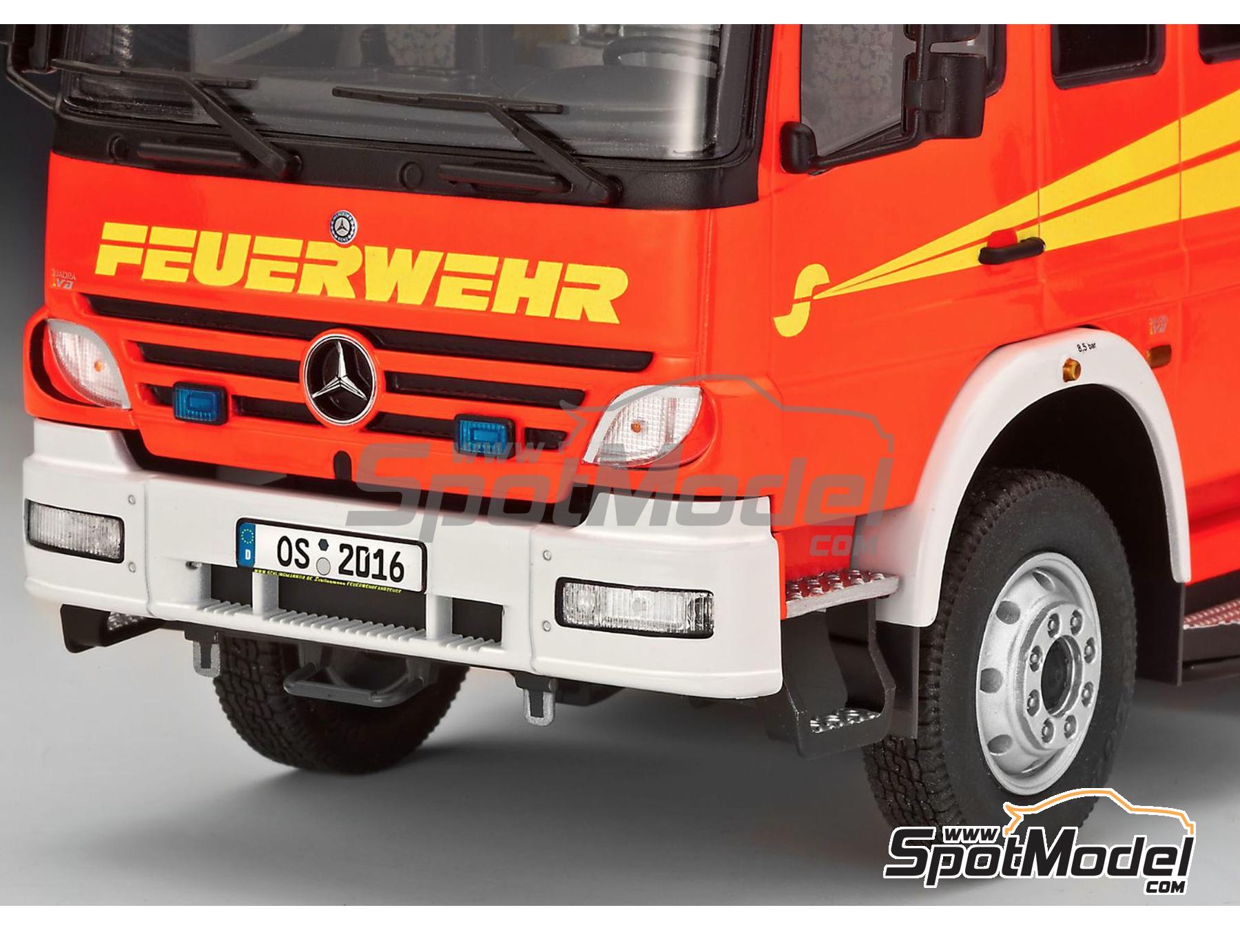 Image 6: Mercedes Atego 1529 AF / Schlingmann LF 20/16 | Special vehicle scale model kit in 1/24 scale manufactured by Revell (ref.&nbsp;REV07404, also 4009803074047 and 07404)