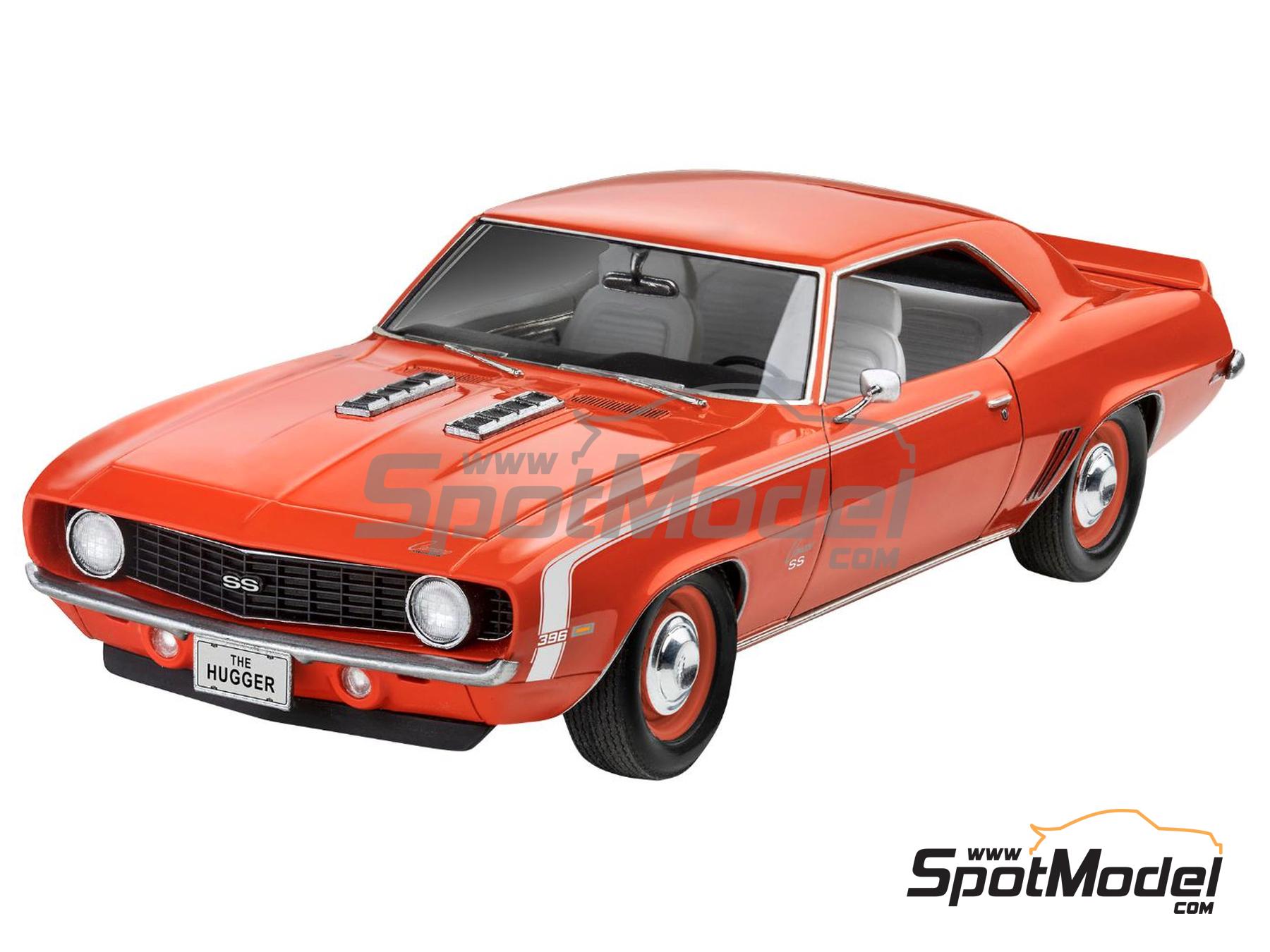 Chevrolet Camaro SS - 1969. Car scale model kit in 1/25 scale manufactured  by Revell (ref. REV07712, also 4009803077123 and 07712)