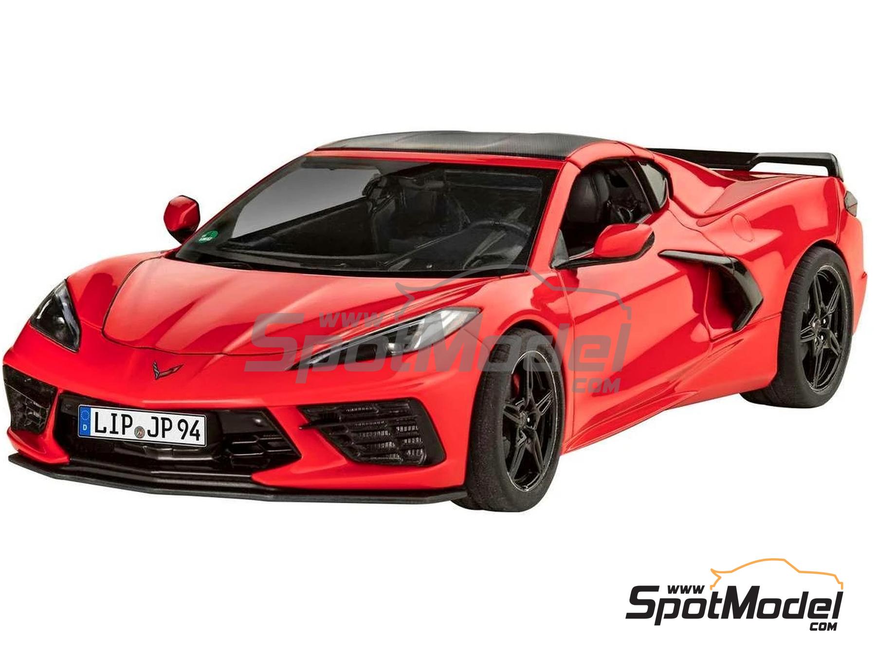 Image 1: Corvette C8 Coupe | Car scale model kit in 1/24 scale manufactured by Revell (ref. REV07714, also 4009803077147 and 07714)