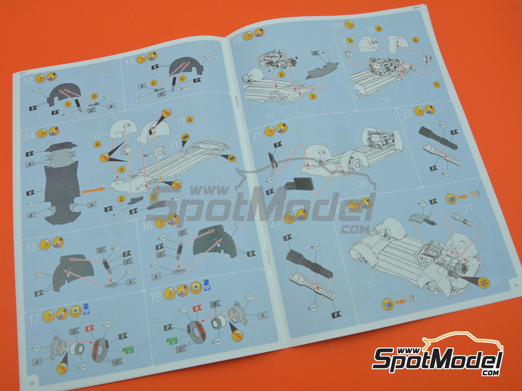 Image 14: Corvette C8 Coupe | Car scale model kit in 1/24 scale manufactured by Revell (ref. REV07714, also 4009803077147 and 07714)