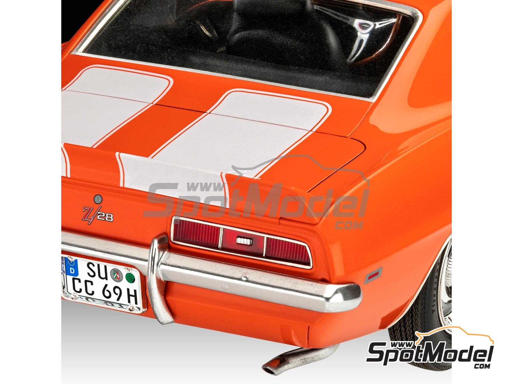 Image 5: Chevrolet Camaro Z28 -  1969 | Car scale model kit in 1/12 scale manufactured by Revell (ref.&nbsp;REV07727, also 4009803077277 and 07727)