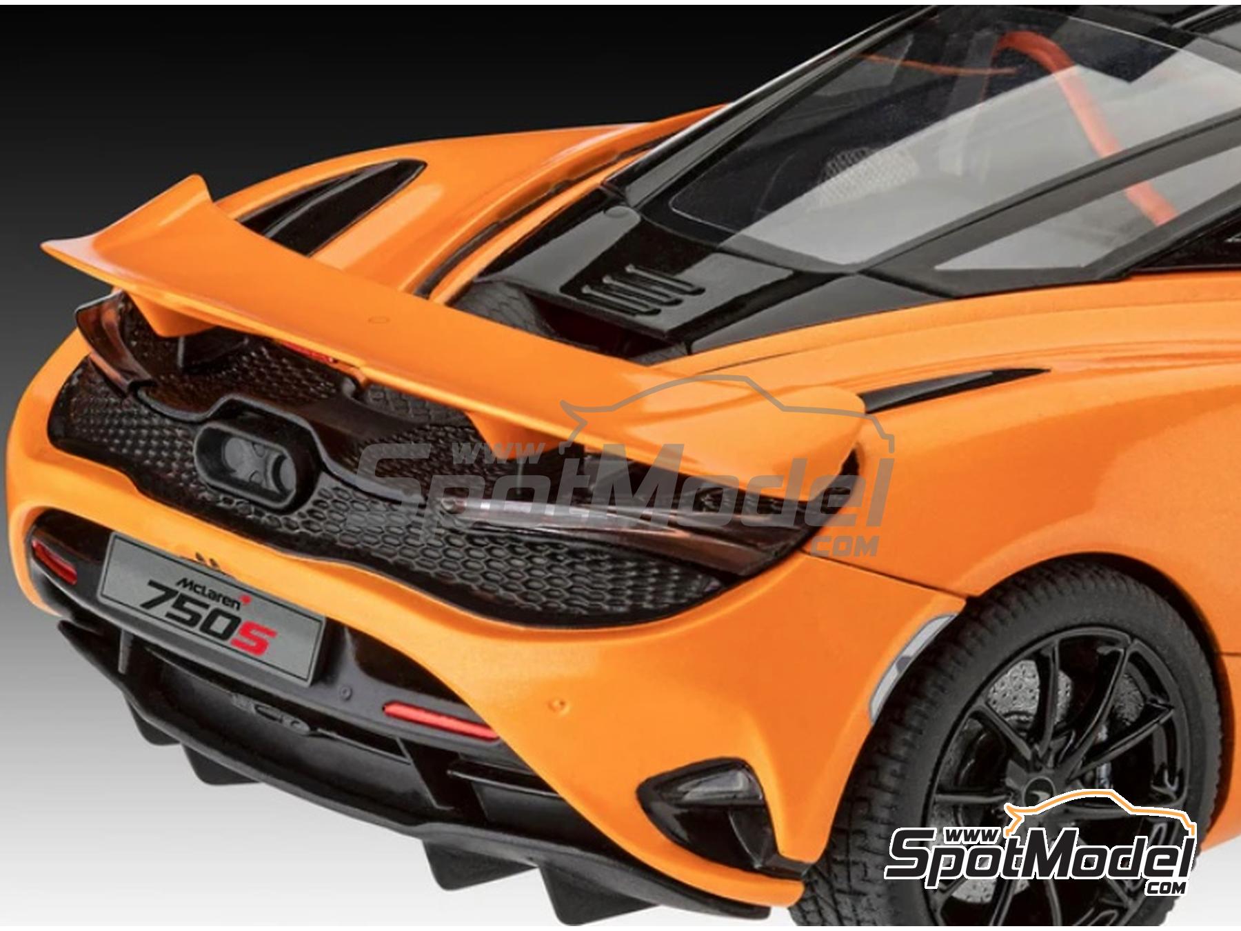 Image 4: McLaren 750S | Maqueta de coche en escala&nbsp;1/24 fabricado por Revell (ref.&nbsp;REV07734, tambien 4009803077345 y 07734)