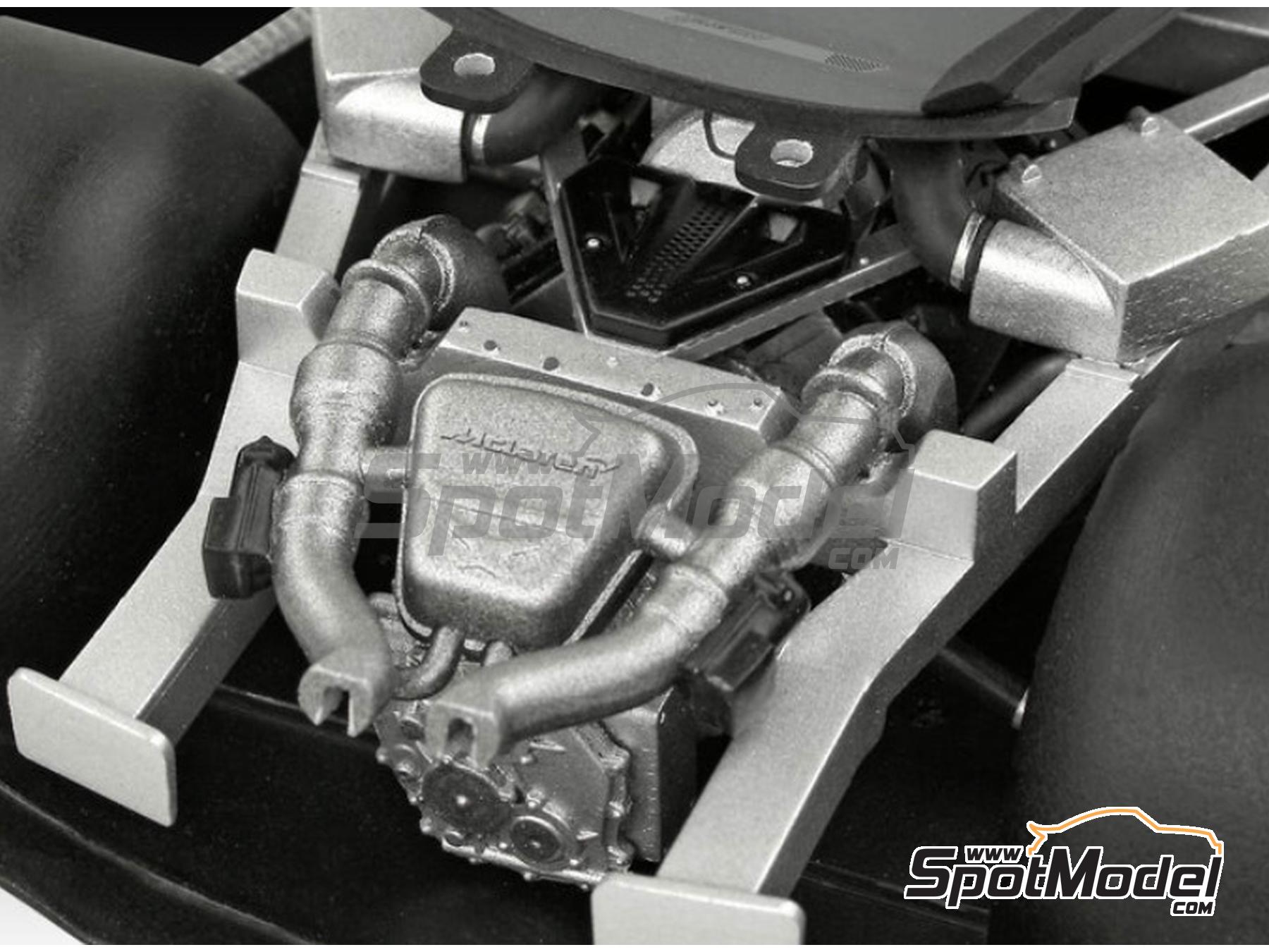 Image 6: McLaren 750S | Maqueta de coche en escala&nbsp;1/24 fabricado por Revell (ref.&nbsp;REV07734, tambien 4009803077345 y 07734)