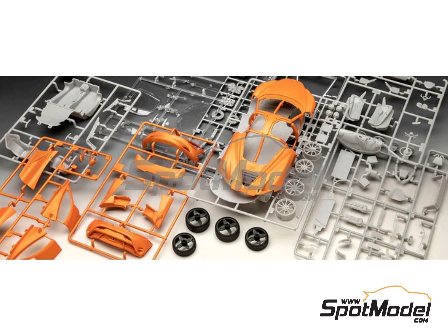 Image 8: McLaren 750S | Maqueta de coche en escala&nbsp;1/24 fabricado por Revell (ref.&nbsp;REV07734, tambien 4009803077345 y 07734)