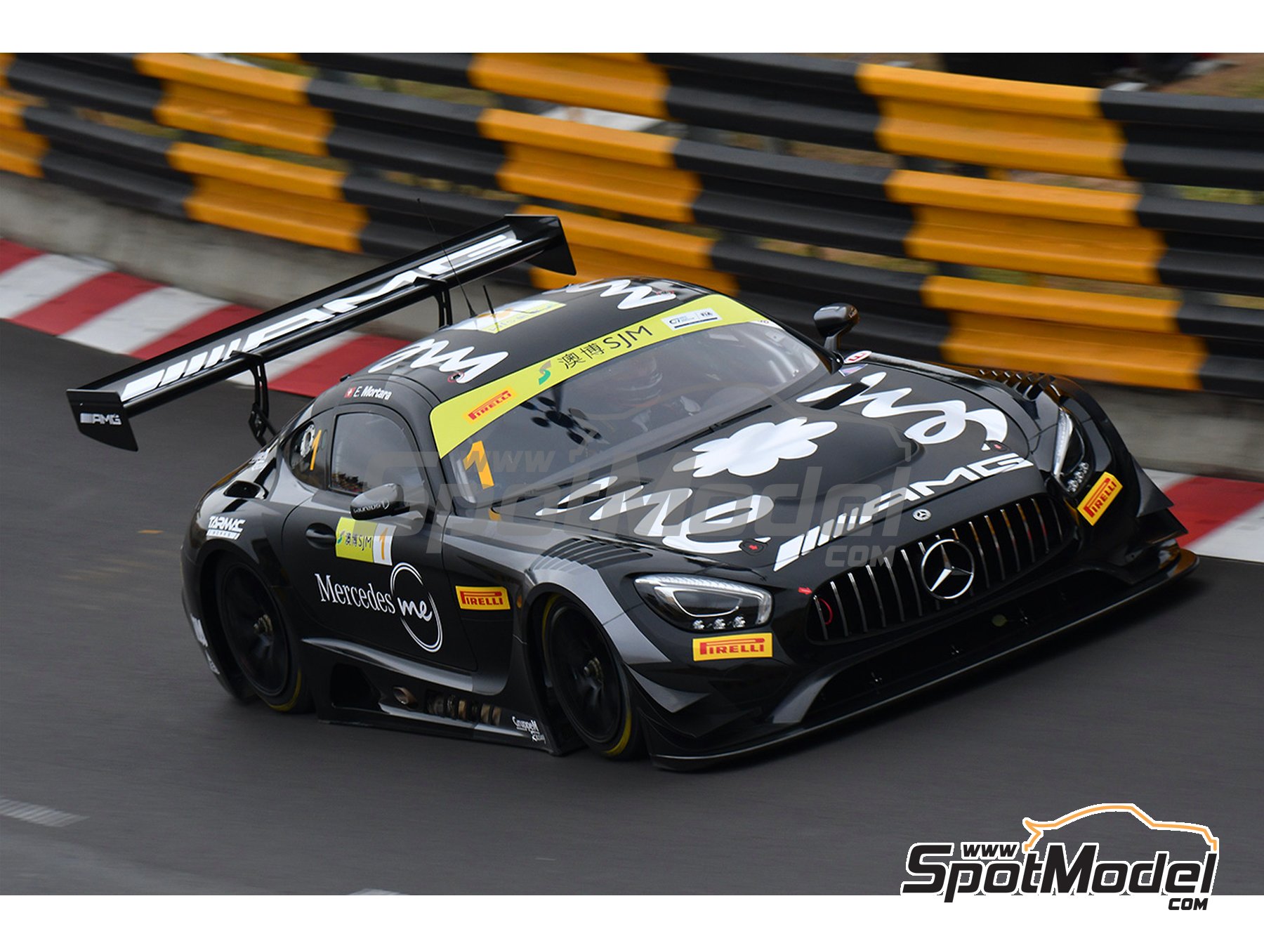 Image 7: Mercedes Benz AMG GT3 Equipo GruppeM Racing - Macau FIA GT World Cup Championship 2018 | Decoración en escala 1/24 fabricado por SK Decals (ref. SK-24084, tambien SK24084)