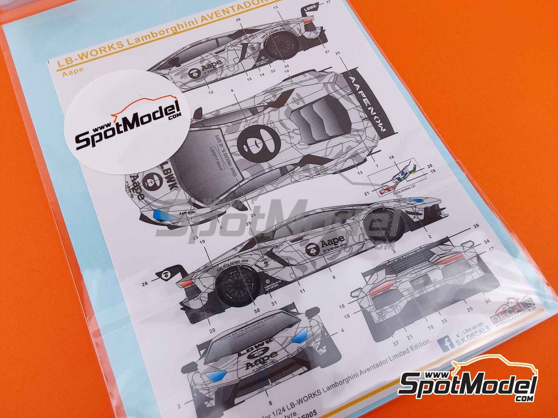 Image 7: Lamborghini Aventador Liberty Walk LB Works Version 2 patrocinado por Aape | Decoraci&oacute;n en escala&nbsp;1/24 fabricado por SK Decals (ref.&nbsp;SK-24208, tambien SK24208)