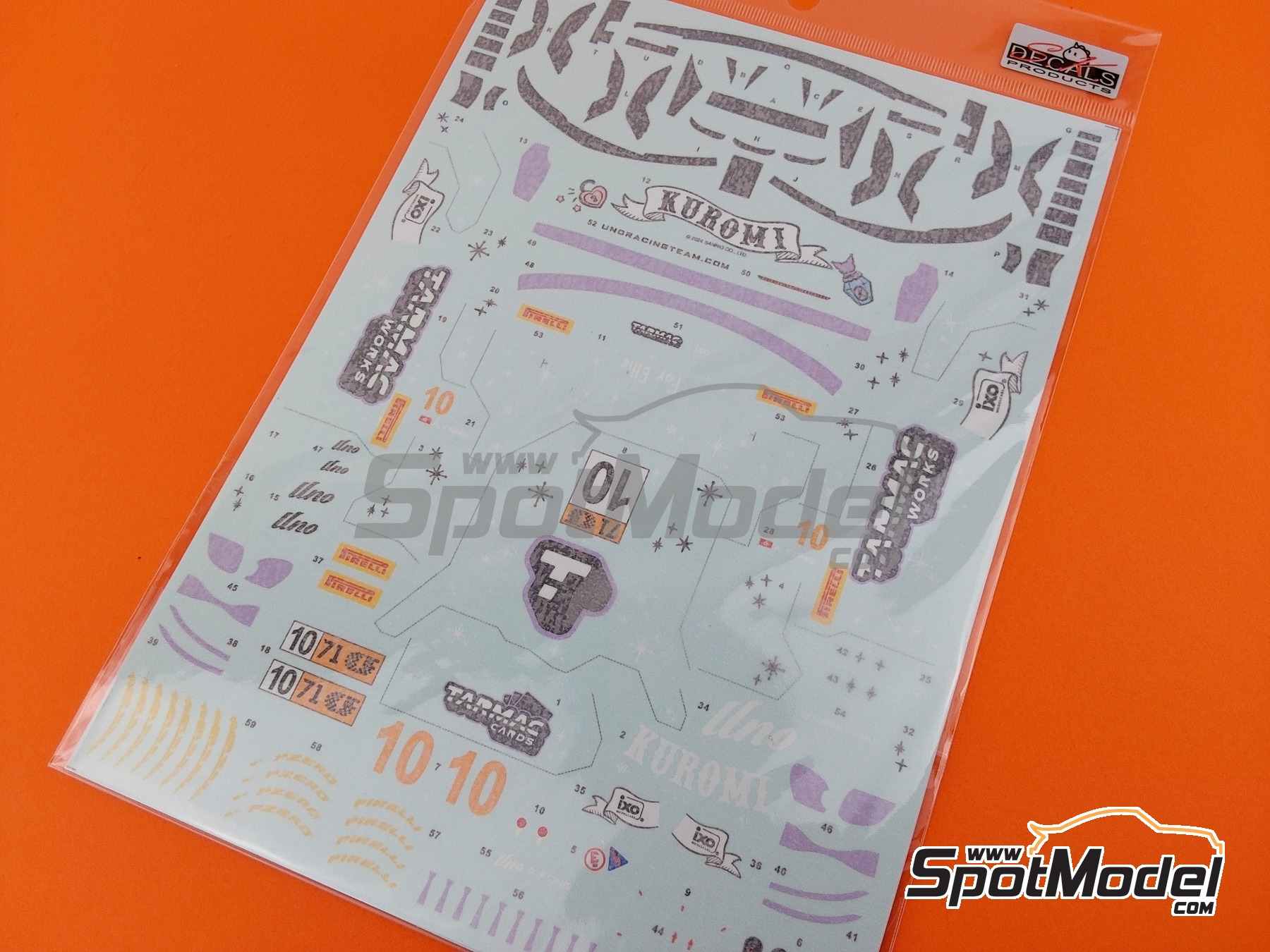 Image 6: Audi R8 LMS Evo II GT3 Equipo Uno Racing patrocinado por Tarmac Works - Macau FIA GT World Cup Championship 2024 | Decoraci&oacute;n en escala&nbsp;1/24 fabricado por SK Decals (ref.&nbsp;SK-24217)