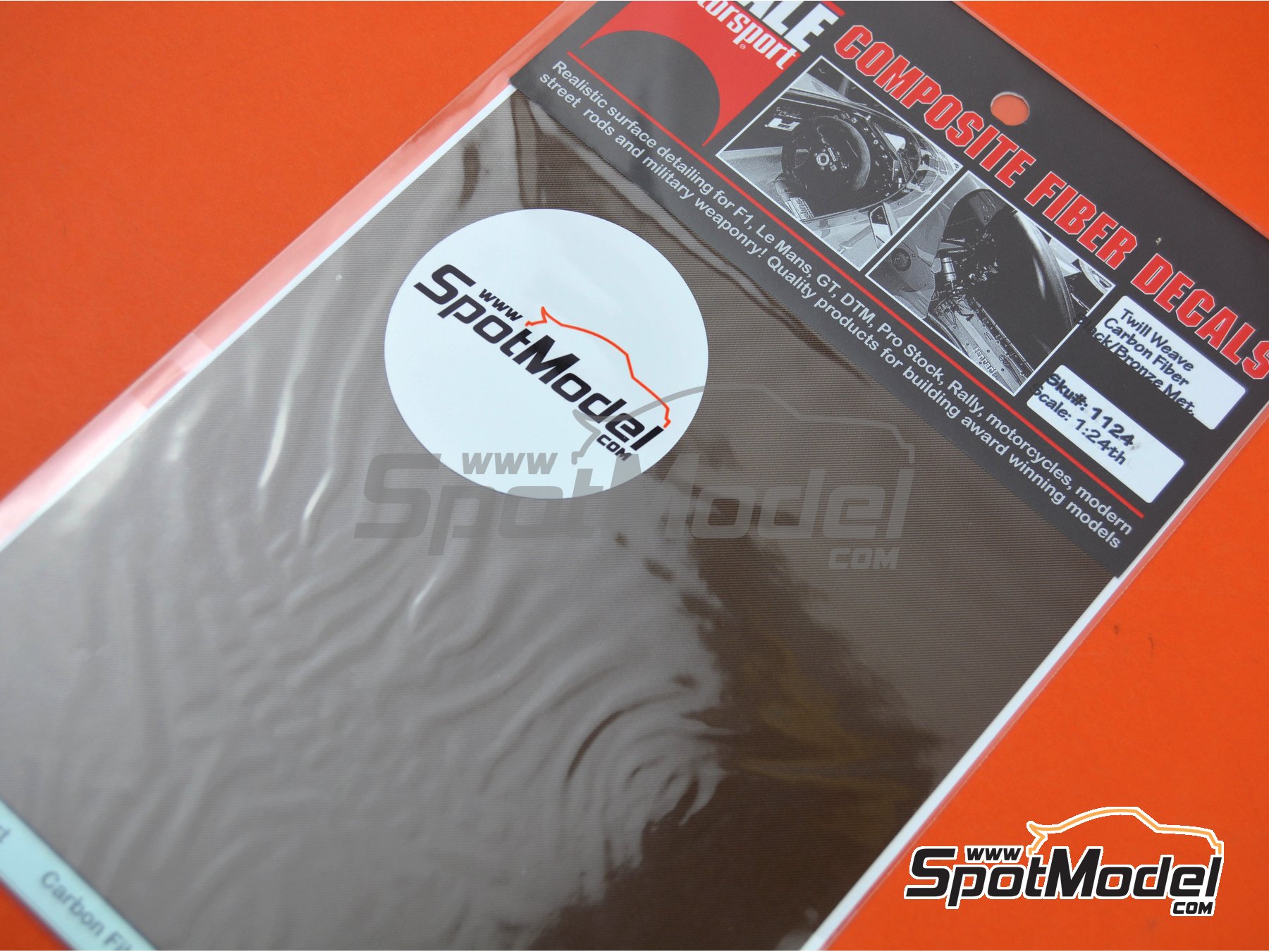 Image 3: Fibra de carbono trama diagonal tono bronce y negro con textura de tama&ntilde;o mediano | Calca de trama de fibra de carbono en escala&nbsp;1/24 fabricado por Scale Motorsport (ref.&nbsp;SM1124, tambien 1124)