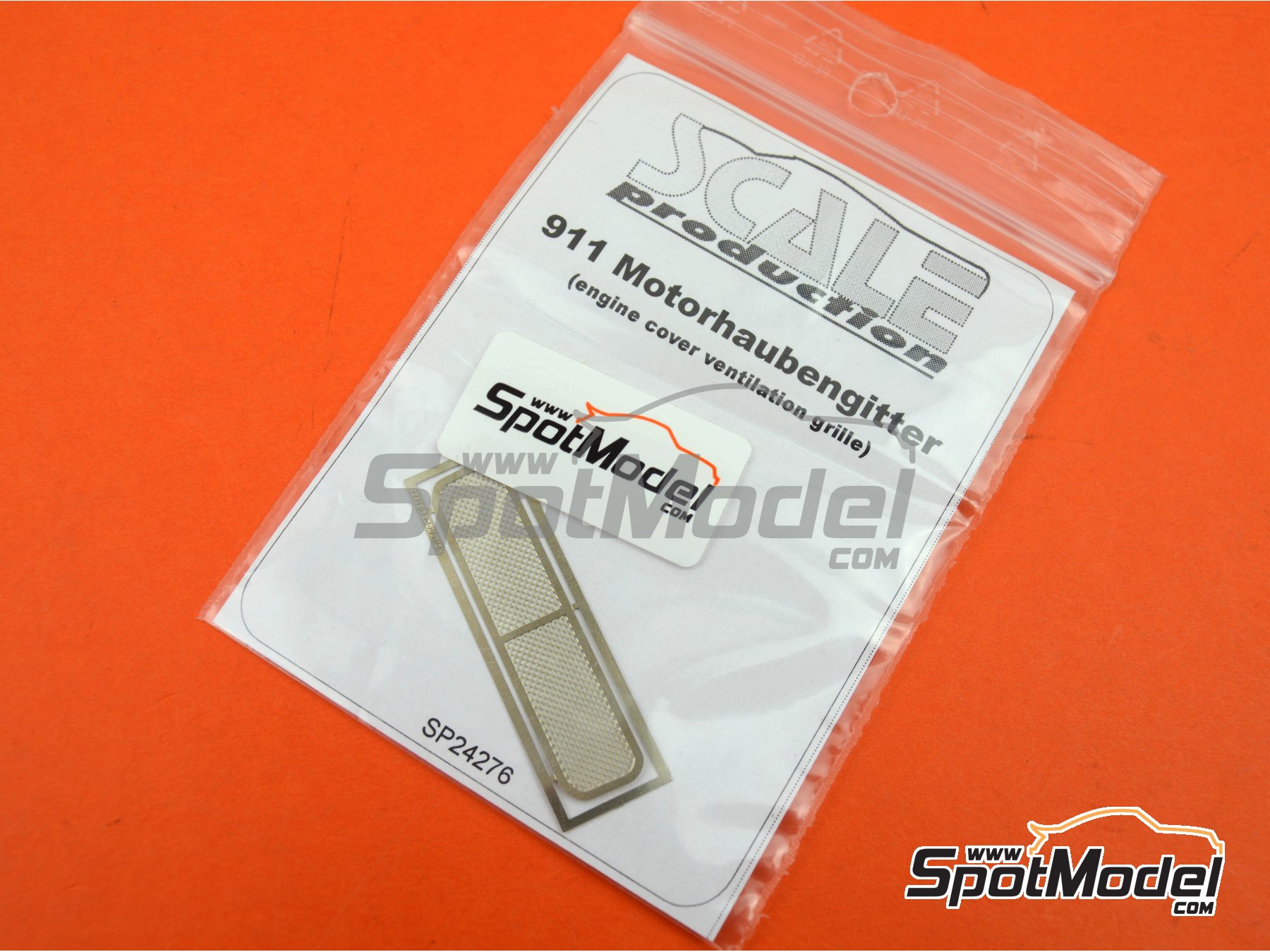 Image 7: 911 outlaw ventilation grille | Detail in 1/24 scale manufactured by Scale Production (ref.&nbsp;SP24276)