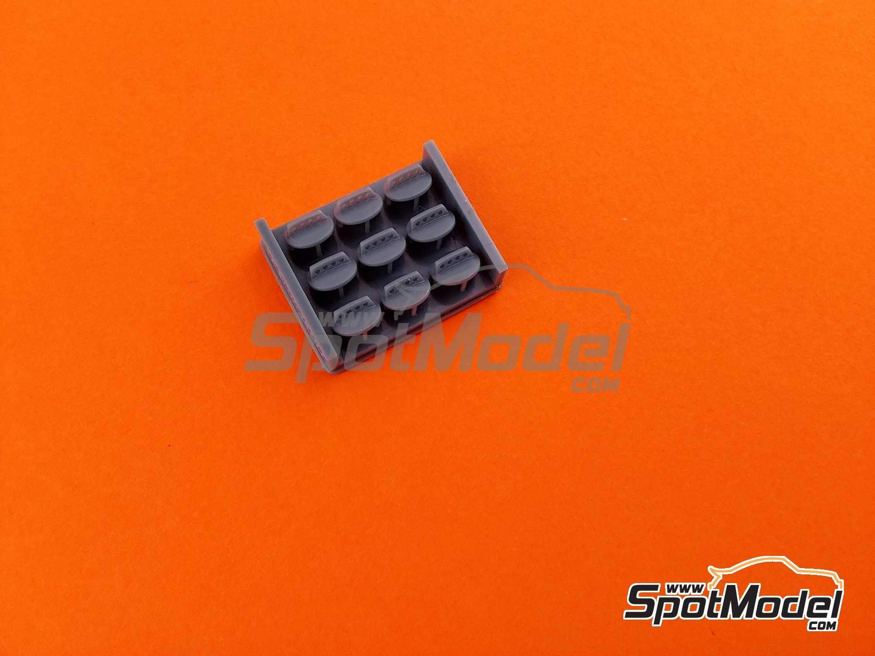 Image 5: Tapones dep&oacute;sito de combustible tipo Porsche 917 - 908 - 911RSR | Detalle en escala&nbsp;1/24 fabricado por Scale Production (ref.&nbsp;SP24338)
