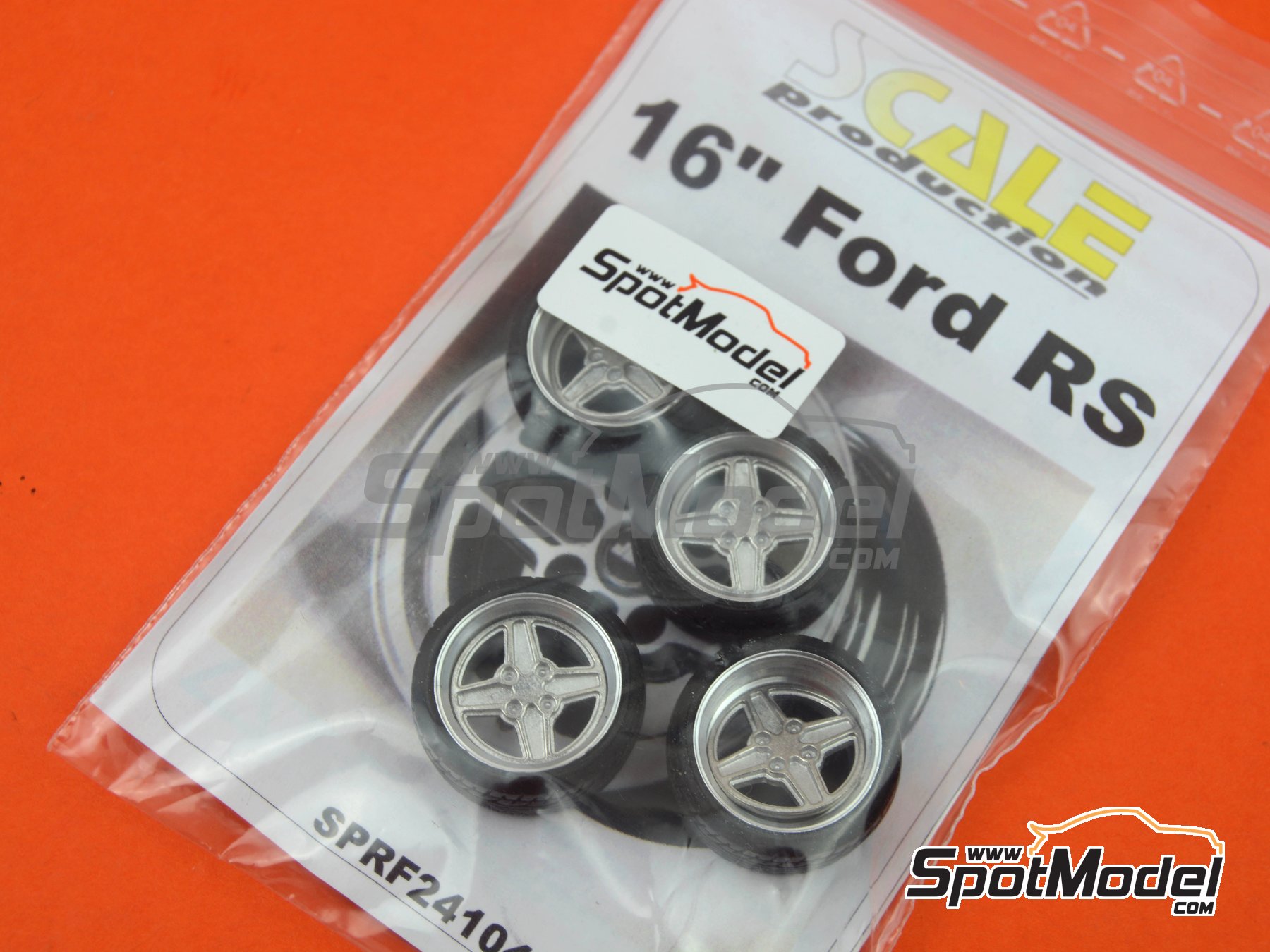 Image 2: 16 inches Ford RS | Rims and tyres set in 1/24 scale manufactured by Scale Production (ref.&nbsp;SPRF24104, also SPRF24104+TREAD)