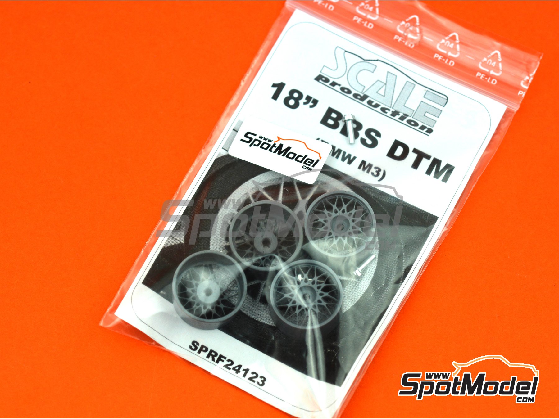 Image 10: BBS DTM 18 inches | Rims in 1/24 scale manufactured by Scale Production (ref.&nbsp;SPRF24123)
