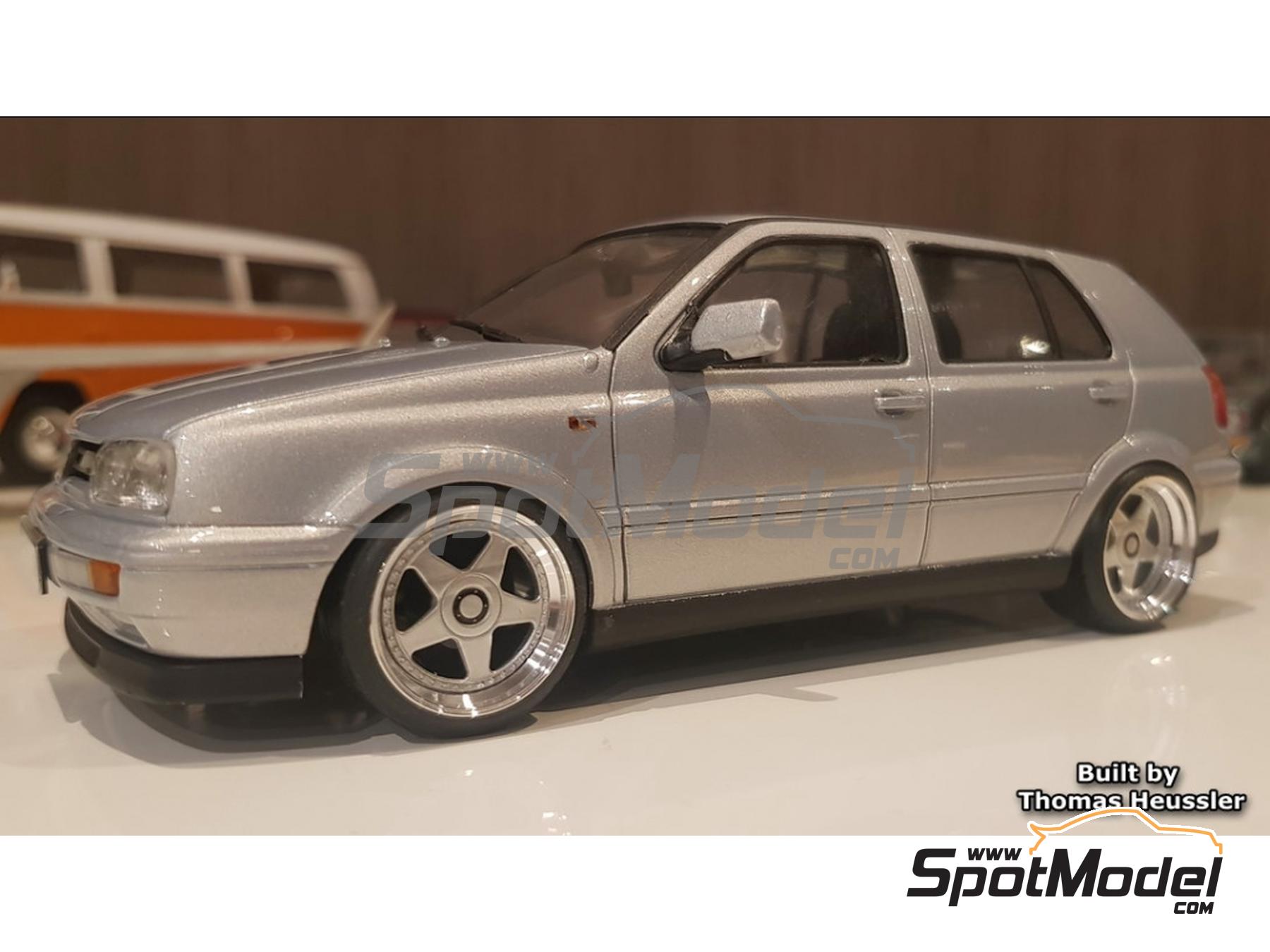 Image 5: OZ Futura 18 inches | Rims in 1/24 scale manufactured by Scale Production (ref. SPRF24164)