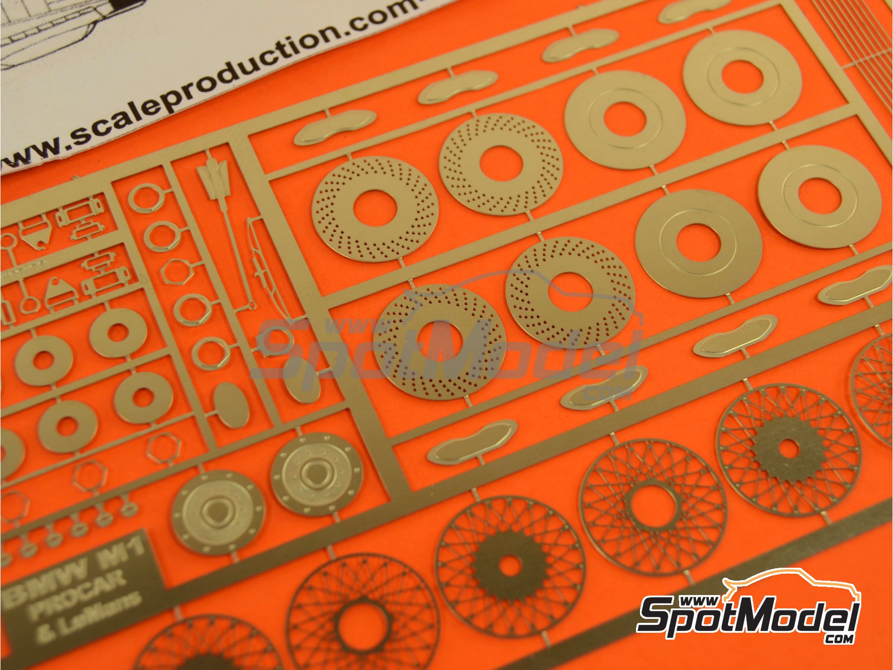 Image 7: BMW M1 Grupo B Procar | Set de mejora y detallado en escala&nbsp;1/24 fabricado por Scale Production (ref.&nbsp;SPTK24013)