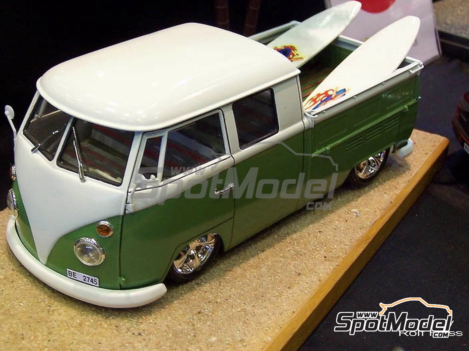 Image 3: Volkswagen Transporter T1 Doka -  1966 | Transkit in 1/24 scale manufactured by Scale Production (ref.&nbsp;SPTK24037)