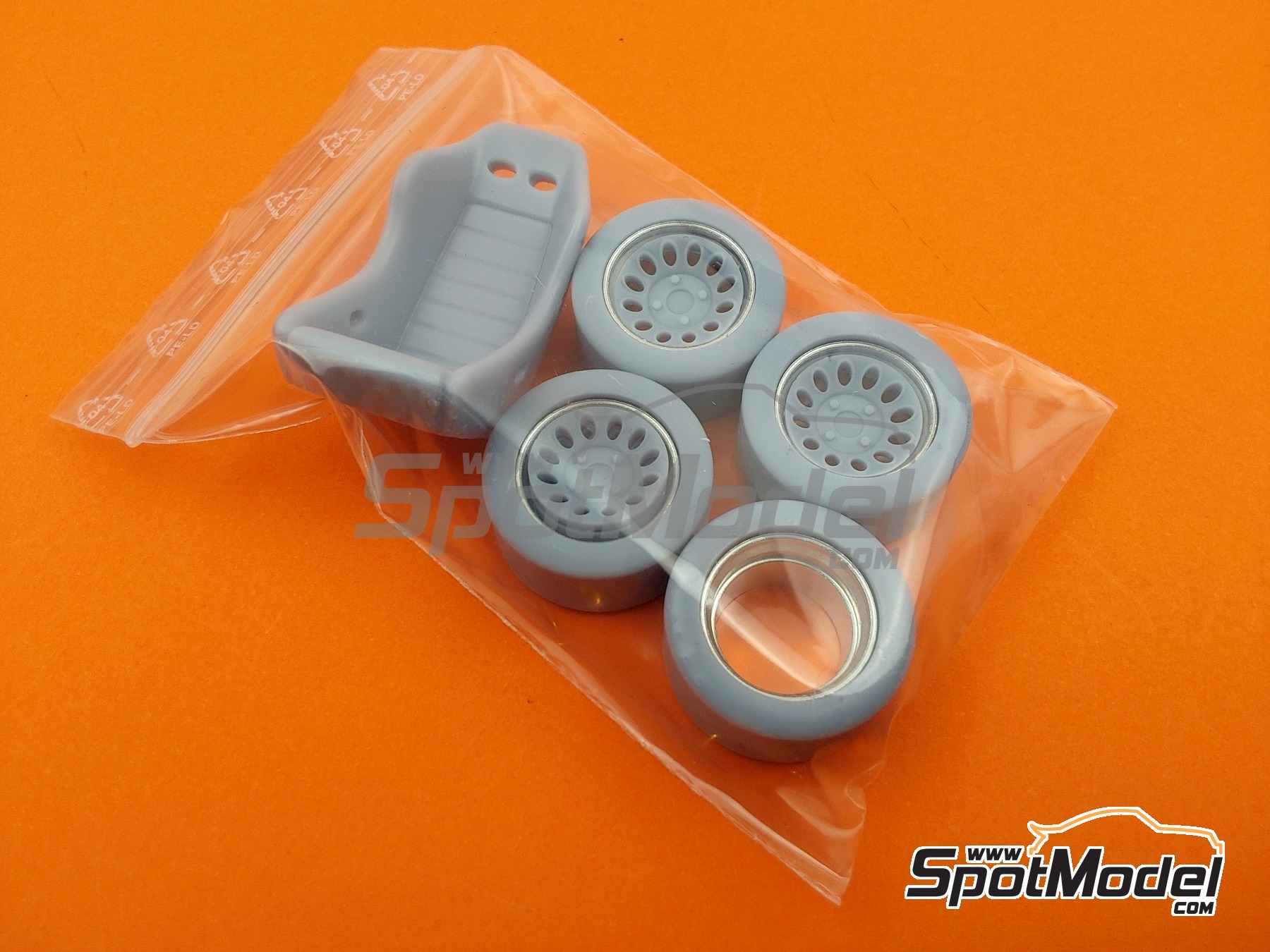 Image 4: Alfa Romeo GTAj | Transkit in 1/24 scale manufactured by Scale Production (ref.&nbsp;SPTK24046)