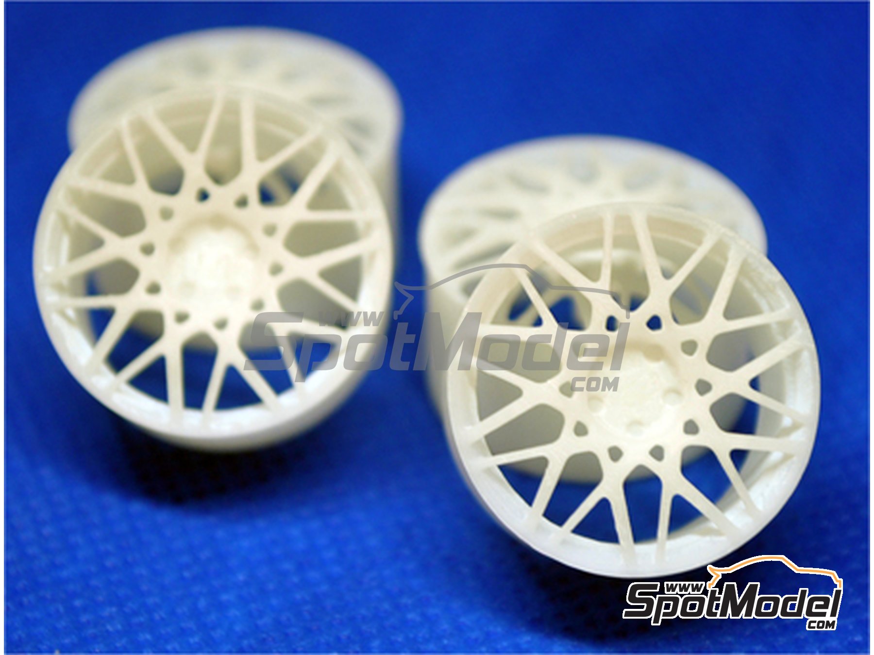 Image 1: Rotiform 21 pulgadas | Set de llantas y neum&aacute;ticos en escala&nbsp;1/24 fabricado por ScaleLab 24 (ref.&nbsp;SL01-001)