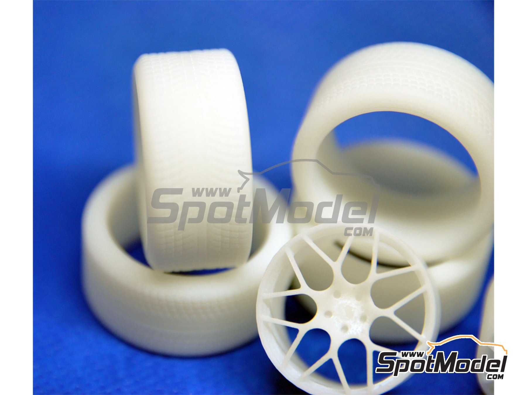 Image 2: FF_HR 21 inches | Rims and tyres set in 1/24 scale manufactured by ScaleLab 24 (ref.&nbsp;SL01-002)
