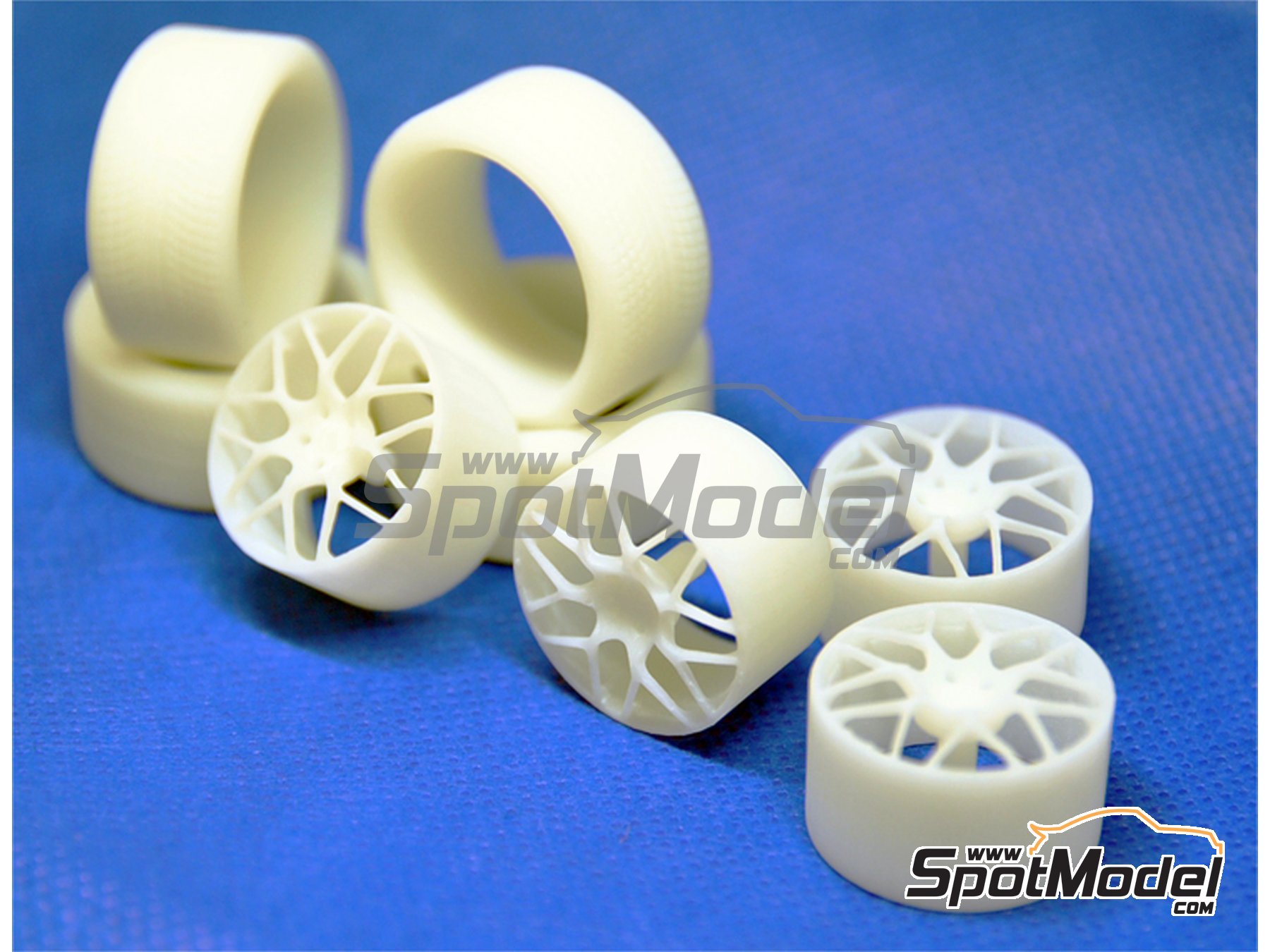 Image 3: FF_HR 21 inches | Rims and tyres set in 1/24 scale manufactured by ScaleLab 24 (ref.&nbsp;SL01-002)