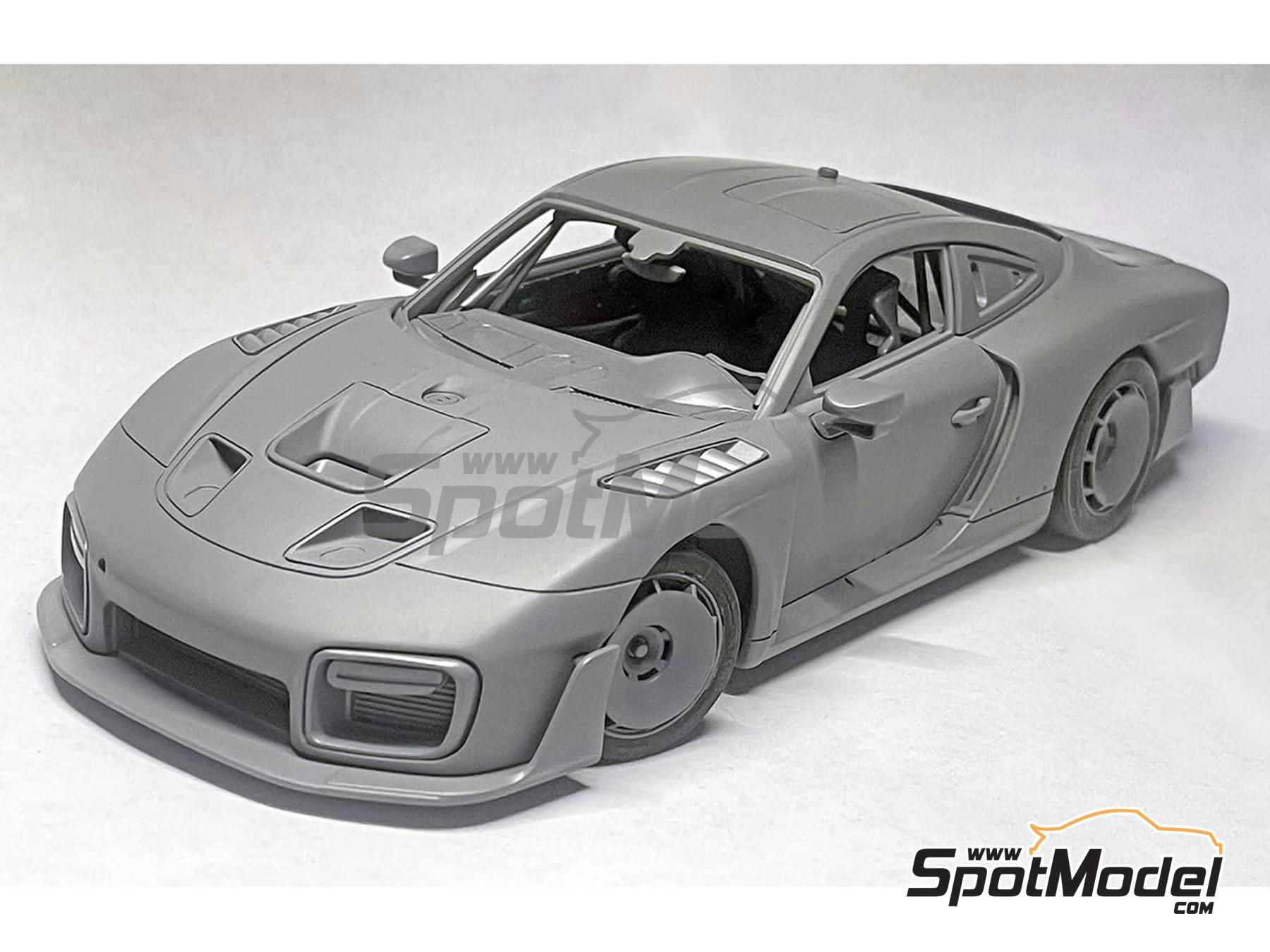 Image 1: Porsche 935/19 | Maqueta de coche en escala&nbsp;1/24 fabricado por ScaleLab 24 (ref.&nbsp;SL05-001, tambien KB08-18 y PZY-017)