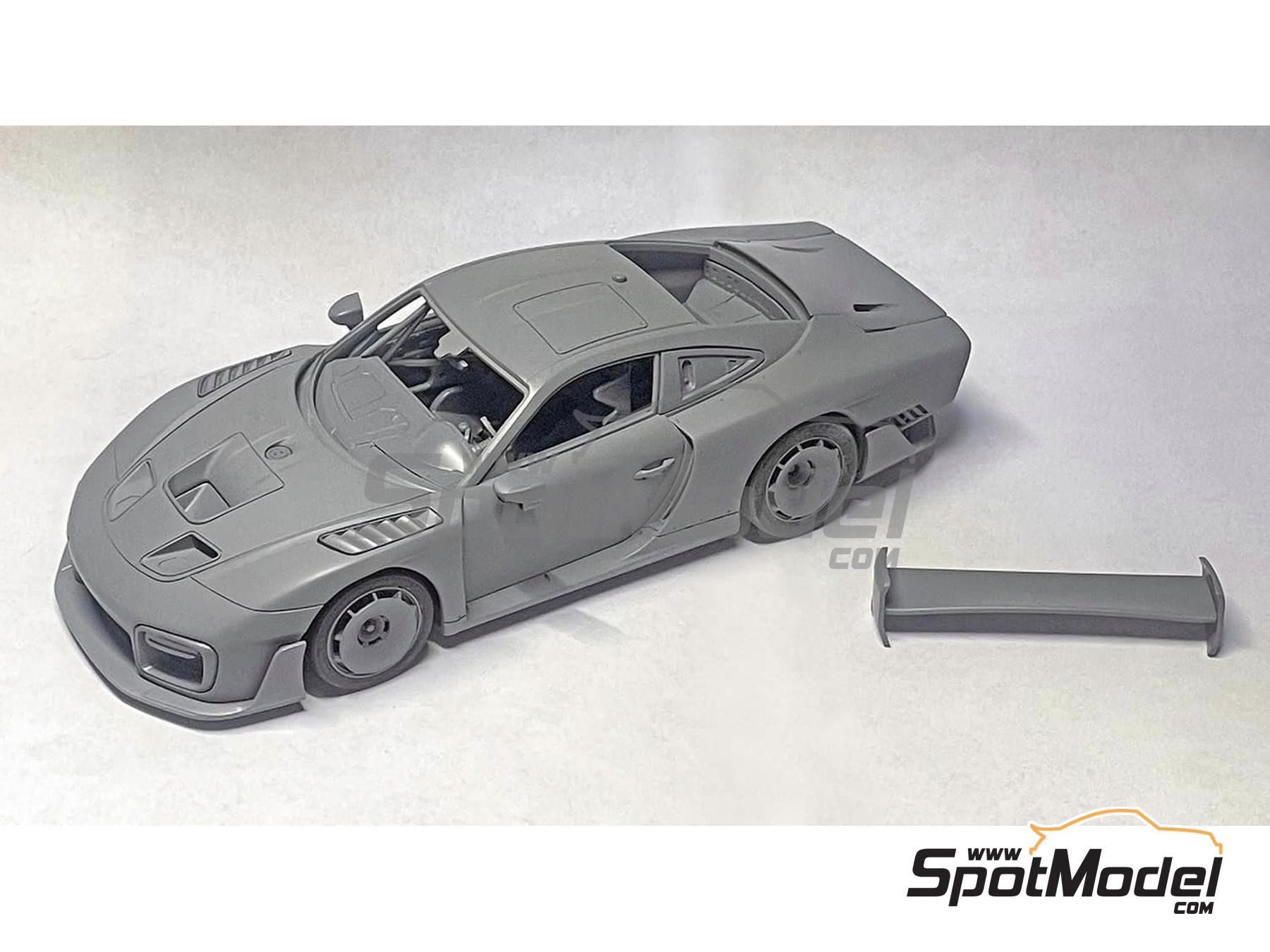 Image 4: Porsche 935/19 | Maqueta de coche en escala&nbsp;1/24 fabricado por ScaleLab 24 (ref.&nbsp;SL05-001, tambien KB08-18 y PZY-017)