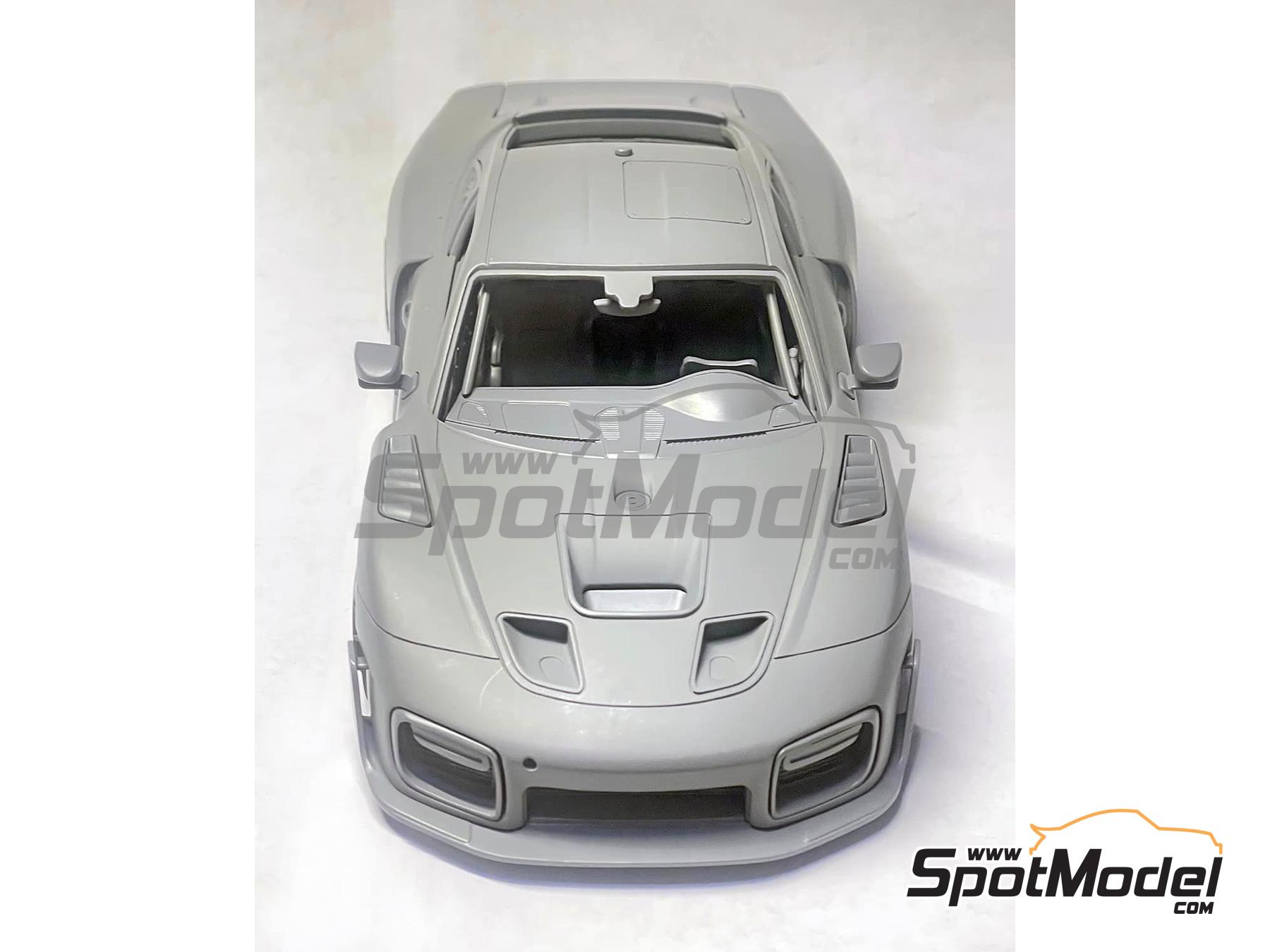 Image 7: Porsche 935/19 | Maqueta de coche en escala&nbsp;1/24 fabricado por ScaleLab 24 (ref.&nbsp;SL05-001, tambien KB08-18 y PZY-017)