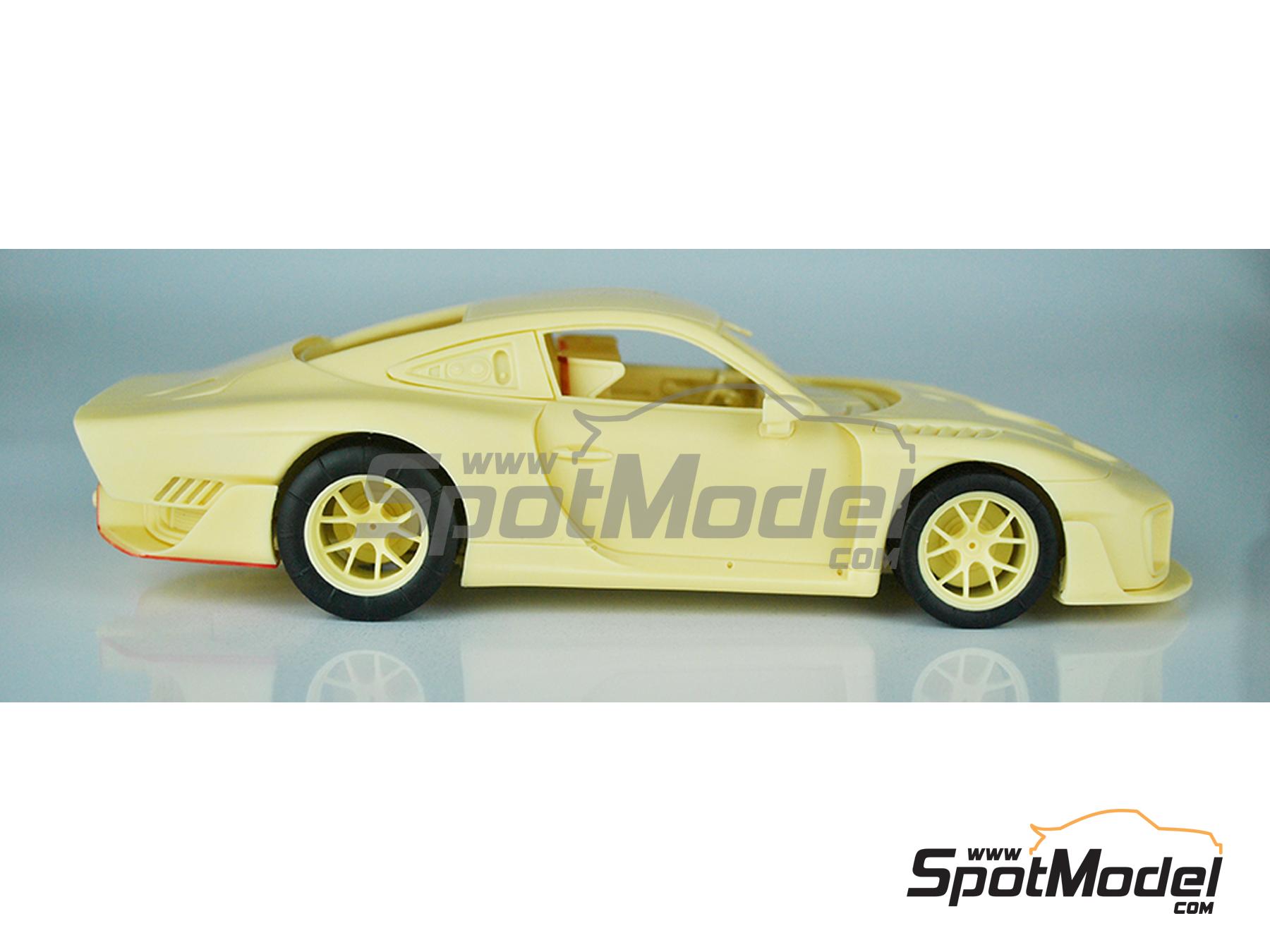 Image 13: Porsche 935/19 | Maqueta de coche en escala&nbsp;1/24 fabricado por ScaleLab 24 (ref.&nbsp;SL05-001, tambien KB08-18 y PZY-017)